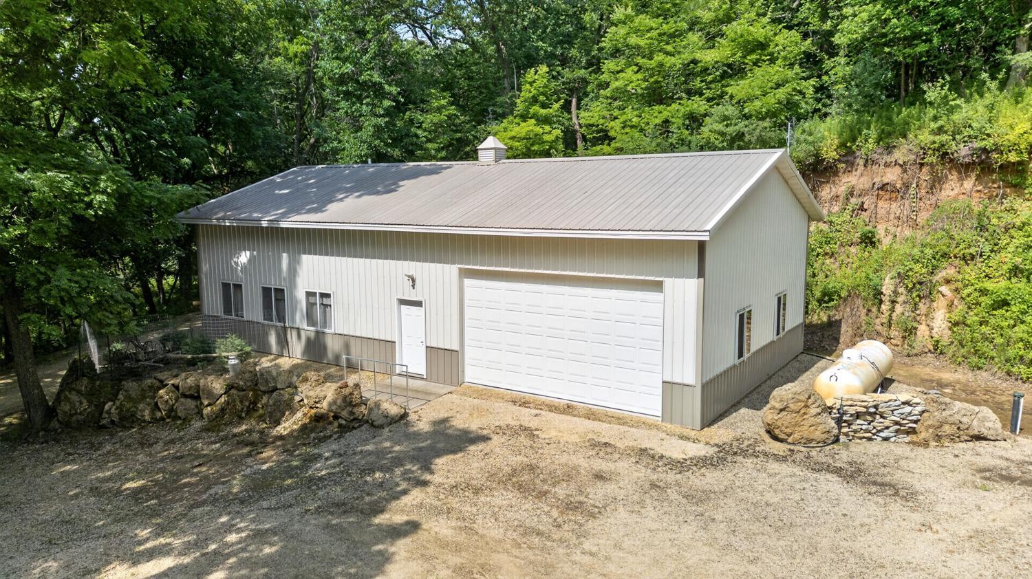 Homes for sale in Zumbro Falls, MN | 39568 569Th St, Zumbro Falls, MN 55991 | MLS# 7067205