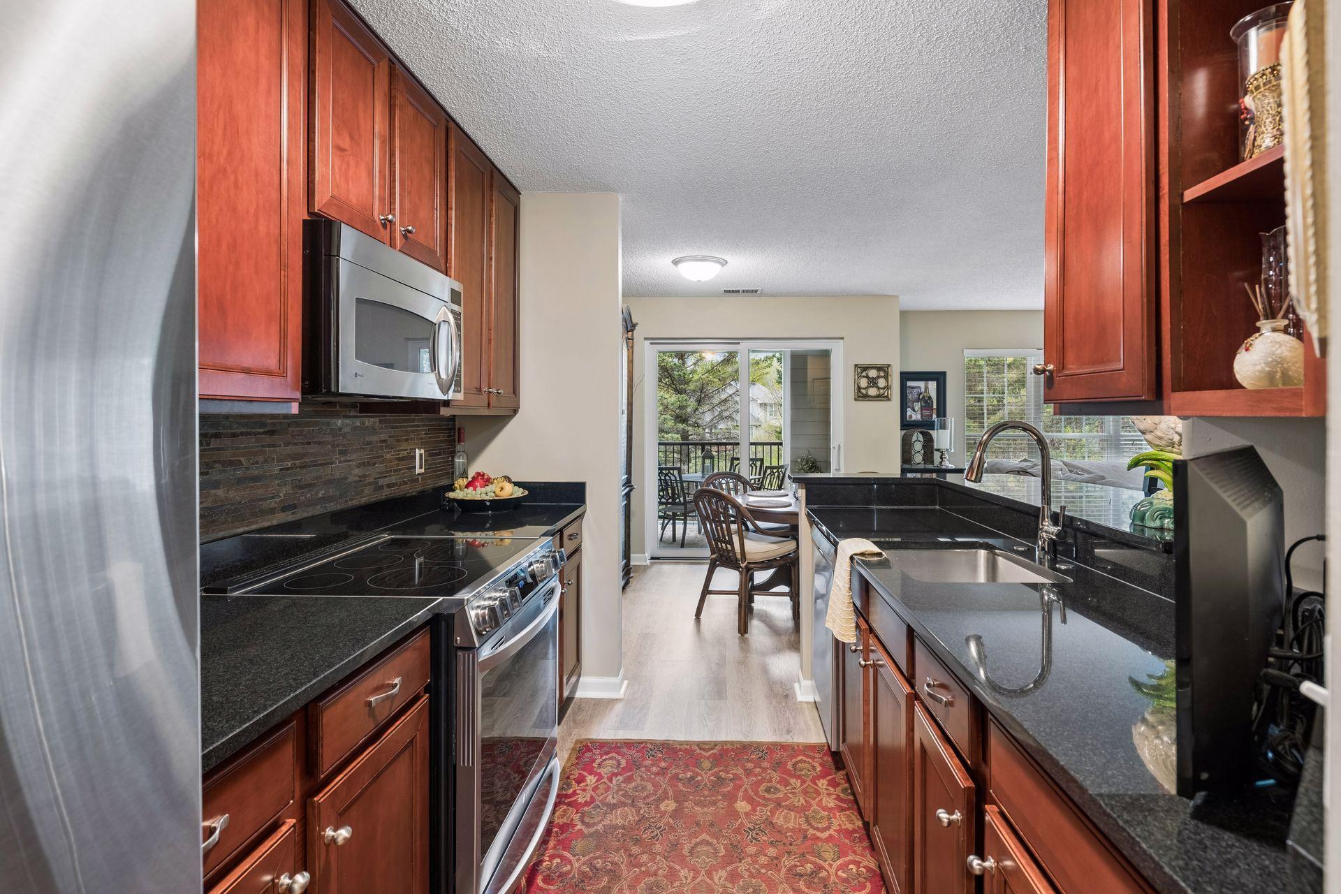 Homes for sale in Hopkins, MN | 6000 Chasewood Pkwy #204, Hopkins, MN 55343 | MLS# 7067481