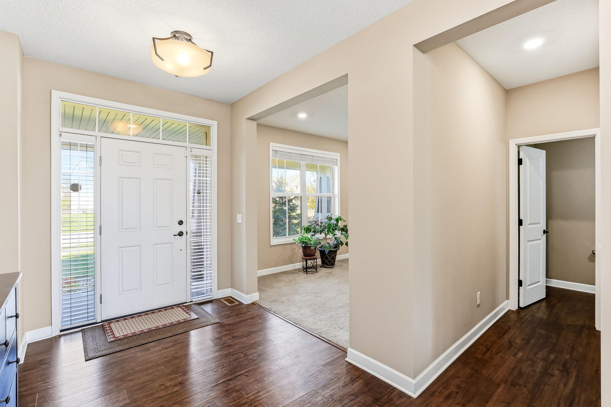 5th image of 4469 Schilling Wy, Saint Paul, MN 55129 | MLS# 7067608
