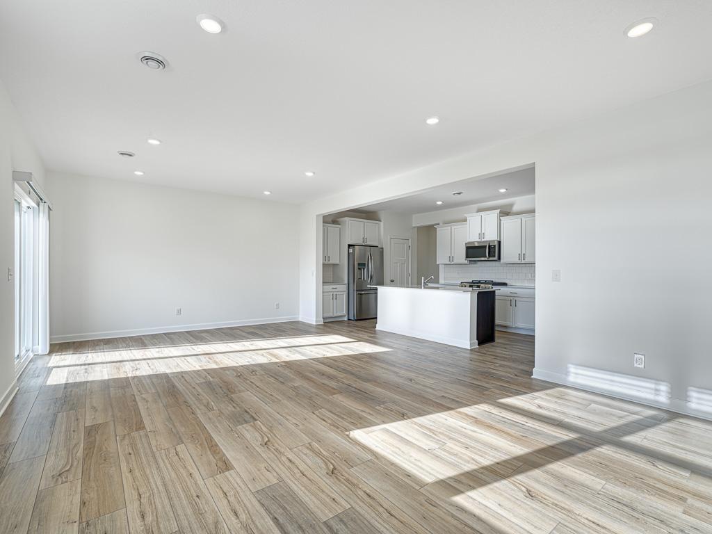 4th image of 7264 183Rd St W, Lakeville, MN 55044 | MLS# 7067846