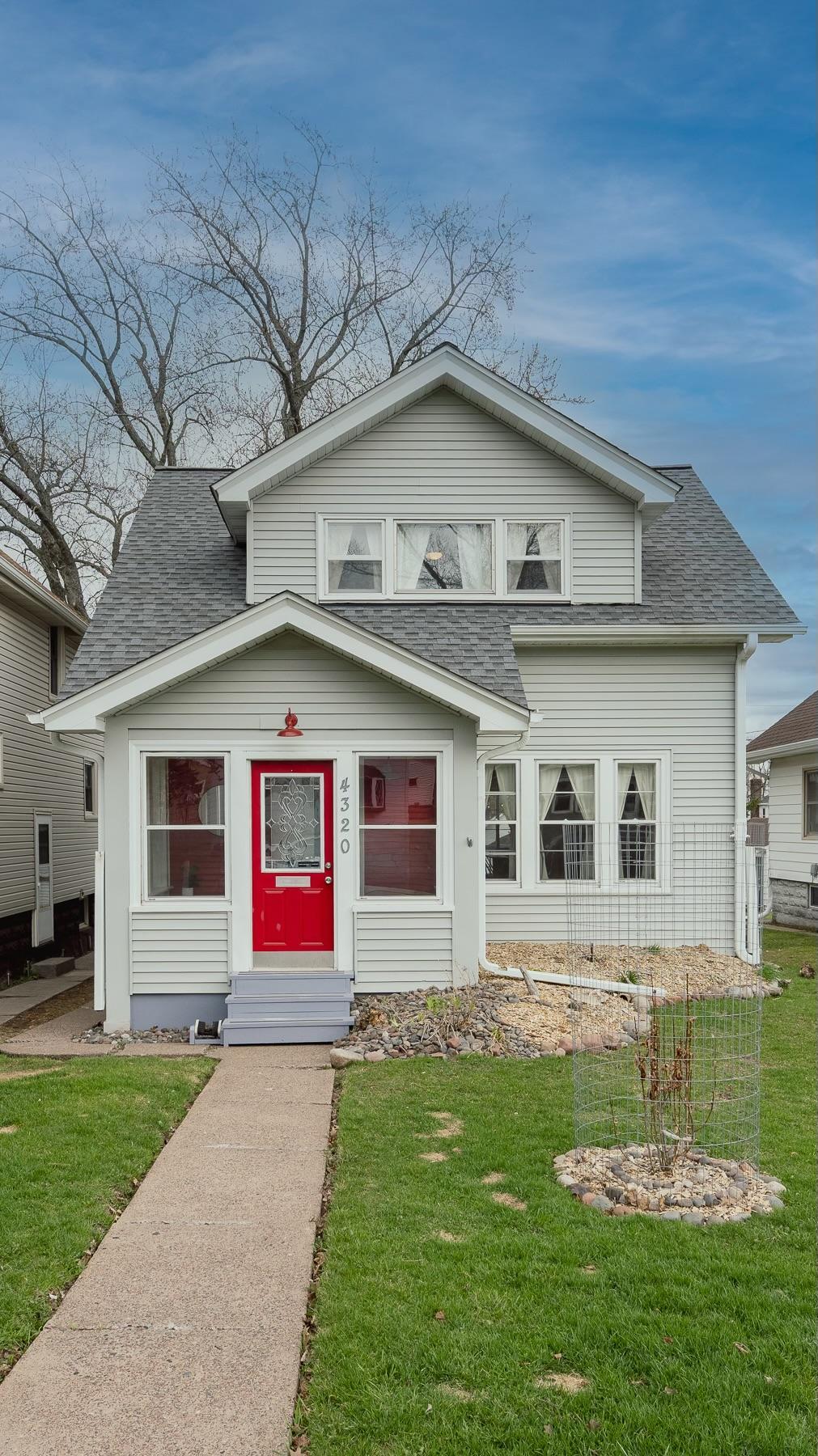 Homes for sale in Duluth, MN | 4320 W 6th St, Duluth, MN 55807 | MLS# 7068075