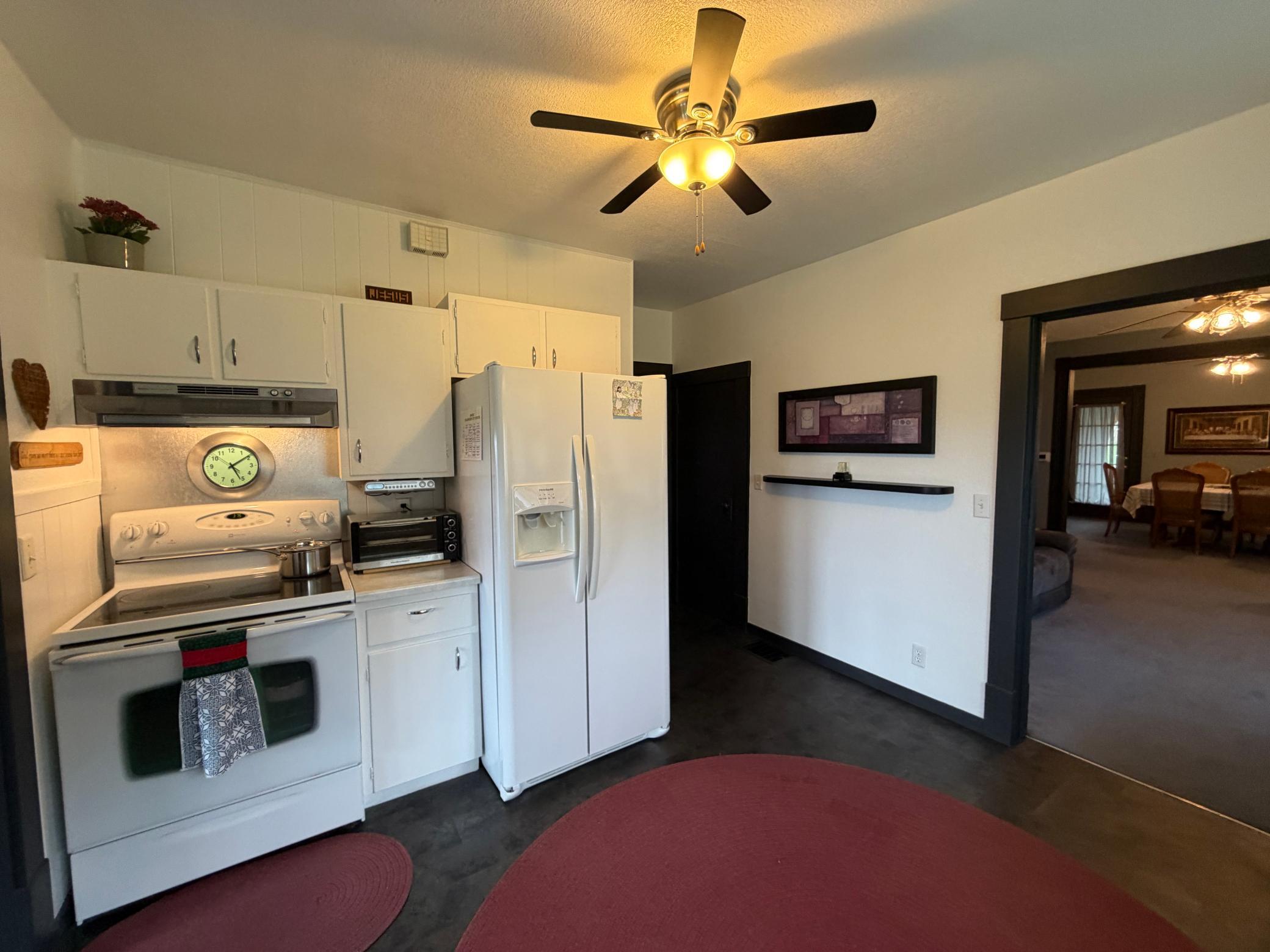5th image of 312 W Luverne St, Magnolia, MN 56158 | MLS# 7068193