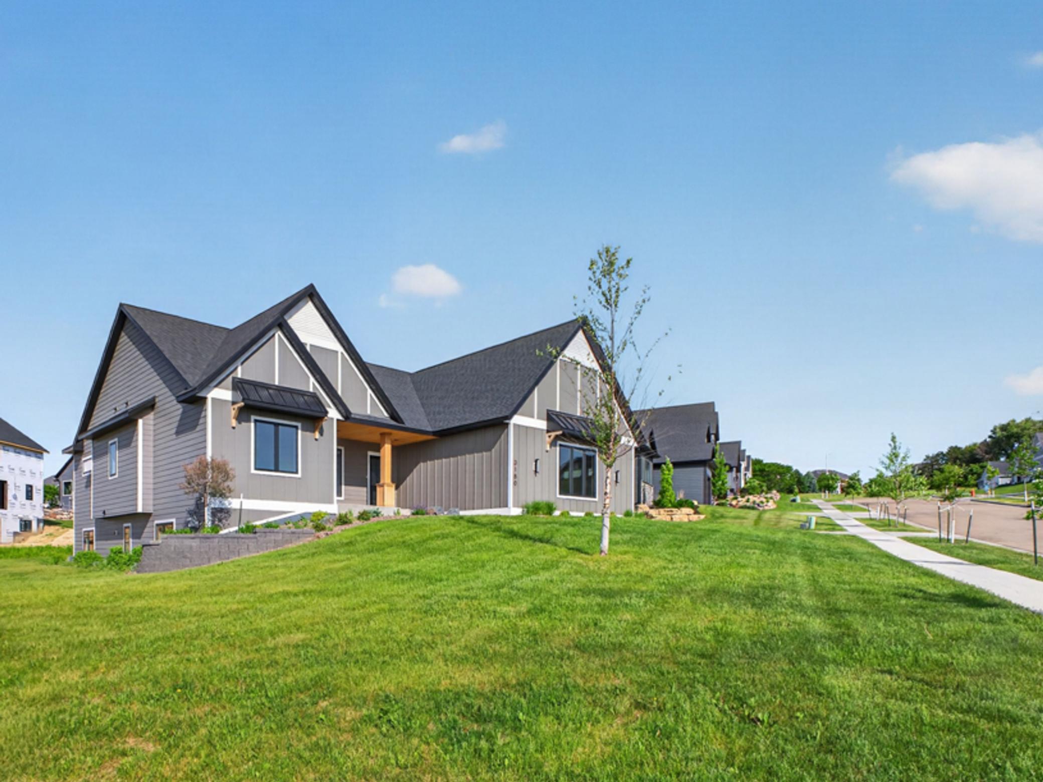 1st image of 3180 Bella Terra Ln Ne, Rochester, MN 55906 | MLS# 7068256