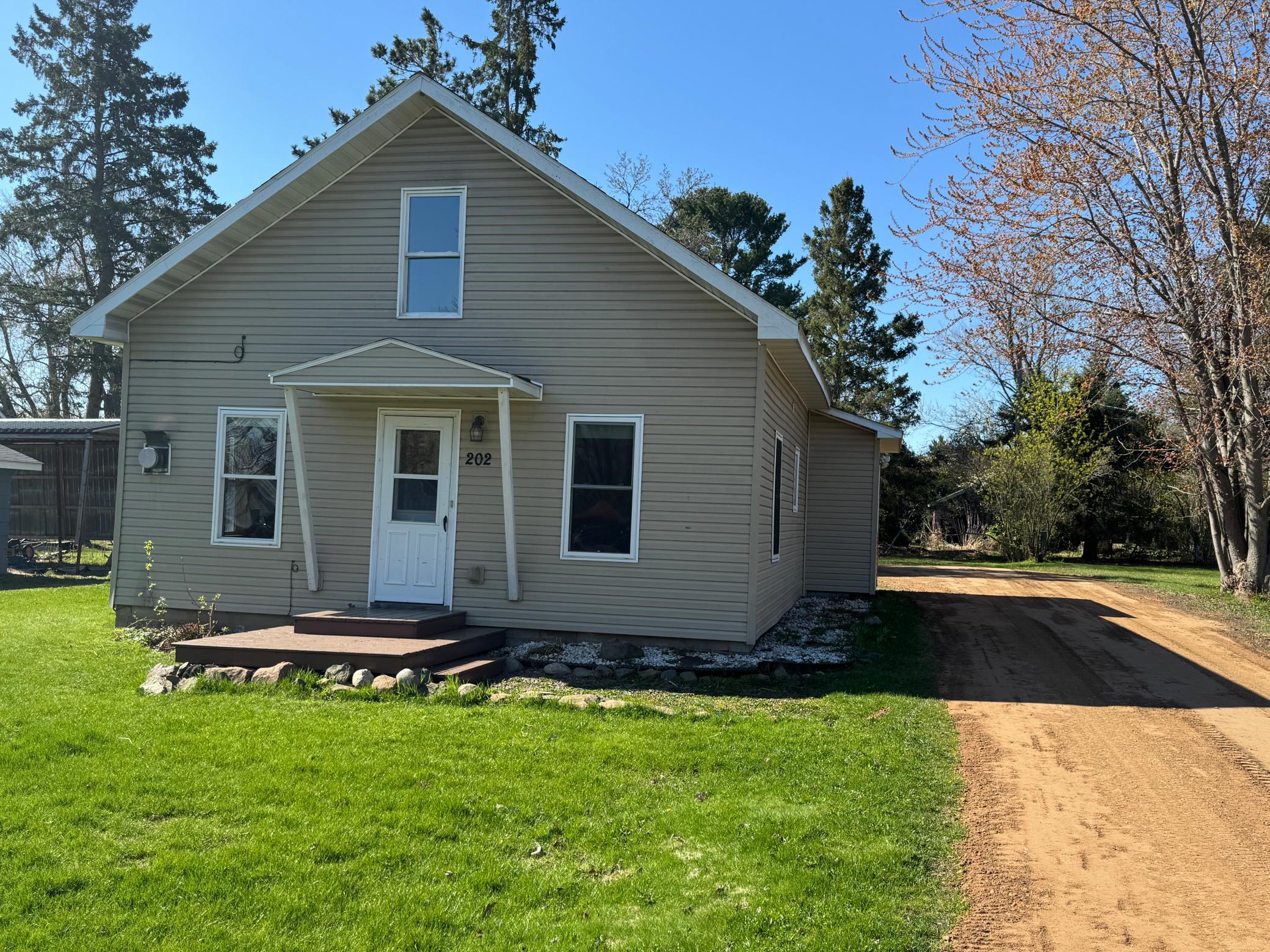 Homes for sale in Hinckley, MN | 202 1st Street Nw, Hinckley, MN 55037 | MLS# 7068330