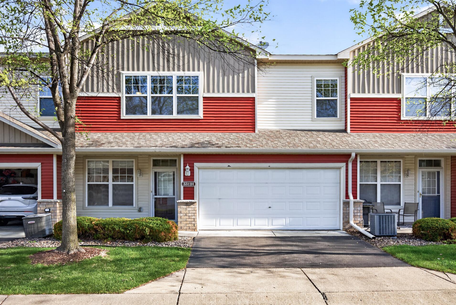 3rd image of 3311 Hazel Trl #H, Saint Paul, MN 55129 | MLS# 7068361