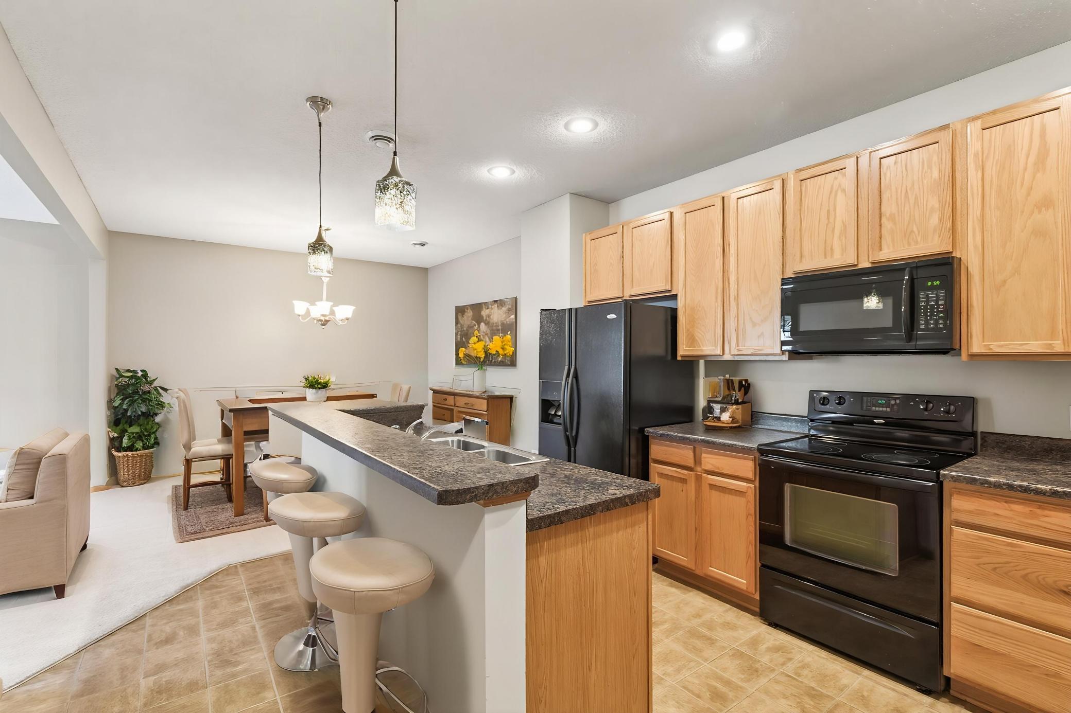 1st image of 3311 Hazel Trl #H, Saint Paul, MN 55129 | MLS# 7068361