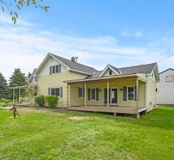 Homes for sale in Loretto, MN | 5095 Harff Rd, Loretto, MN 55357 | MLS# 7068424