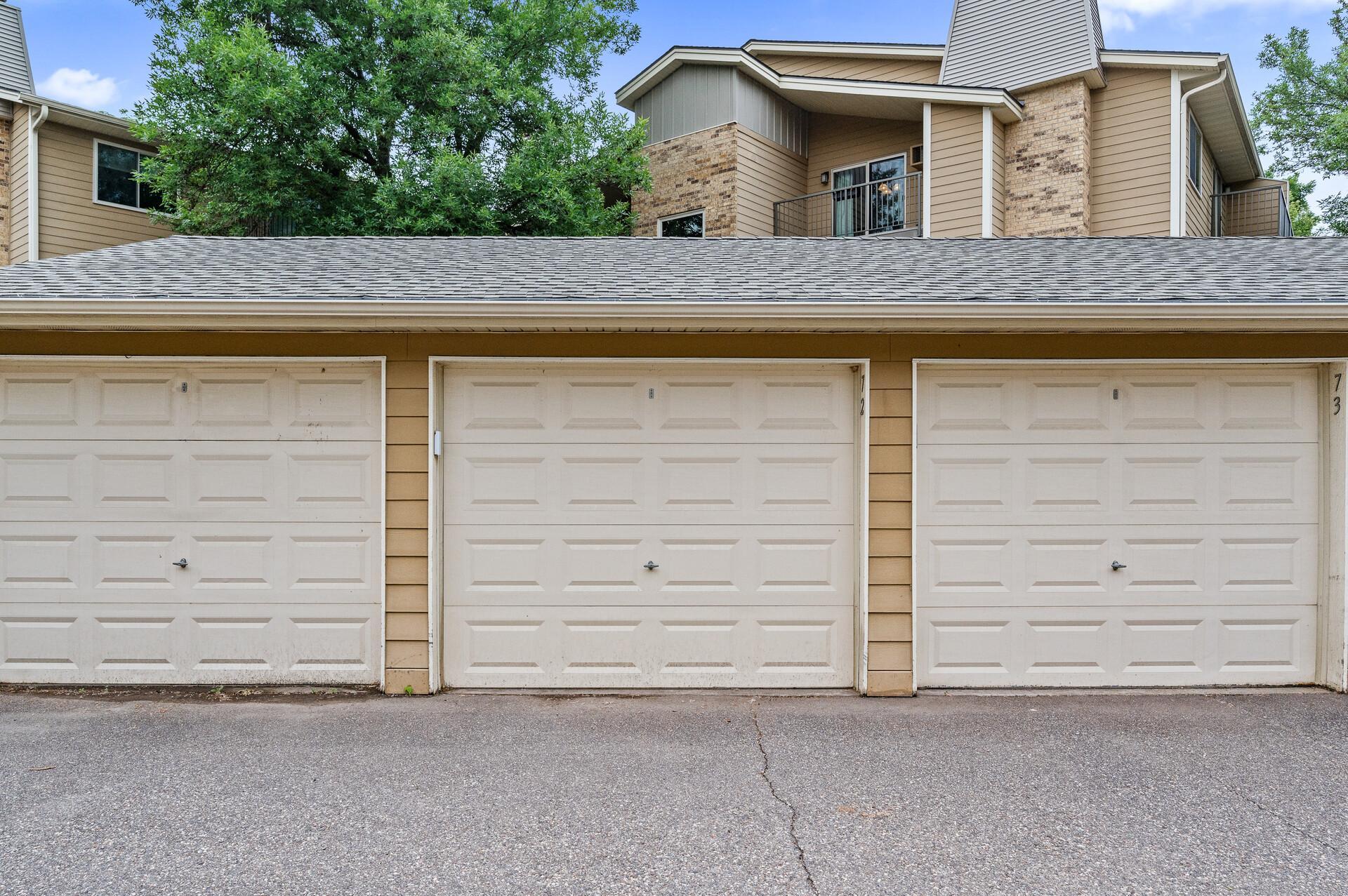 Homes for sale in Saint Louis Park, MN | 2220 Ridge Dr #16, Saint Louis Park, MN 55416 | MLS# 7068555