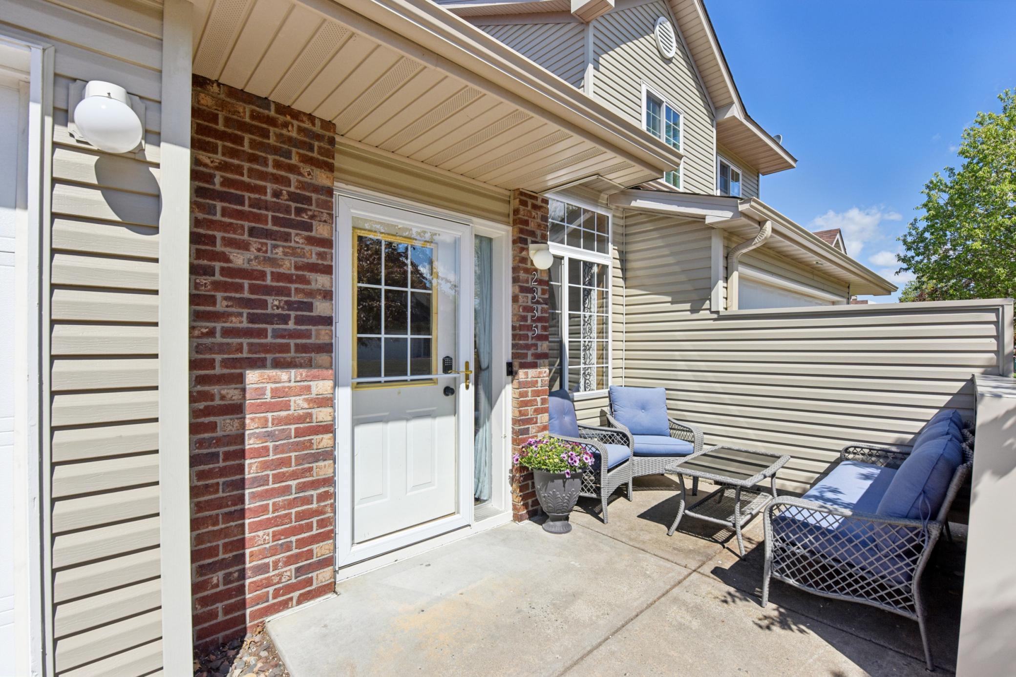 Homes for sale in Hudson, WI | 2335 Oakridge Cir, Hudson, WI 54016 | MLS# 7068708
