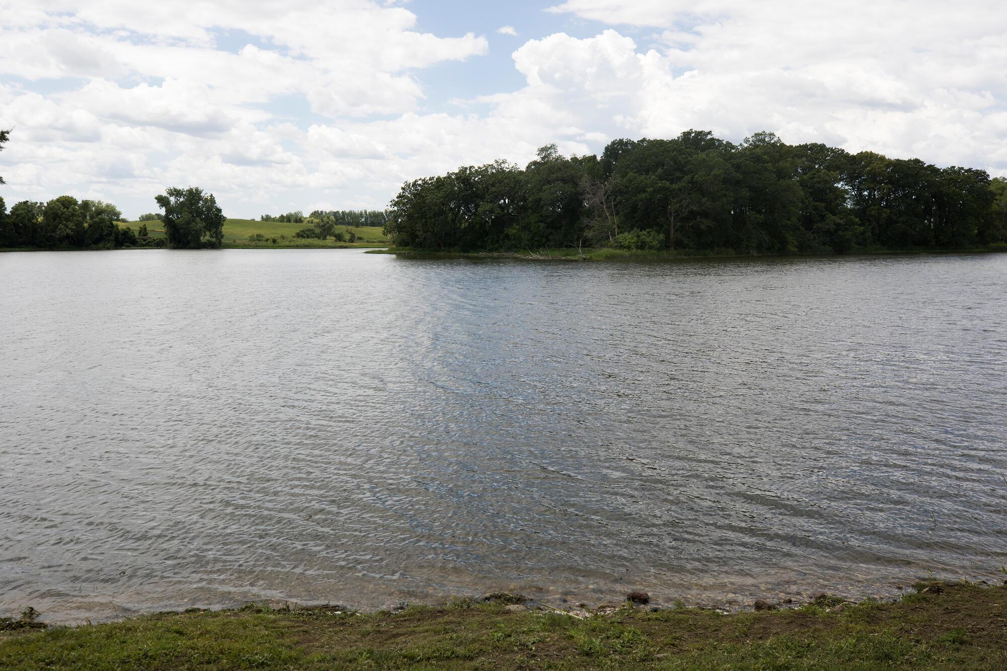 2nd image of 9077 82nd Ave Ne, Spicer, MN 56288 | MLS# 7068981