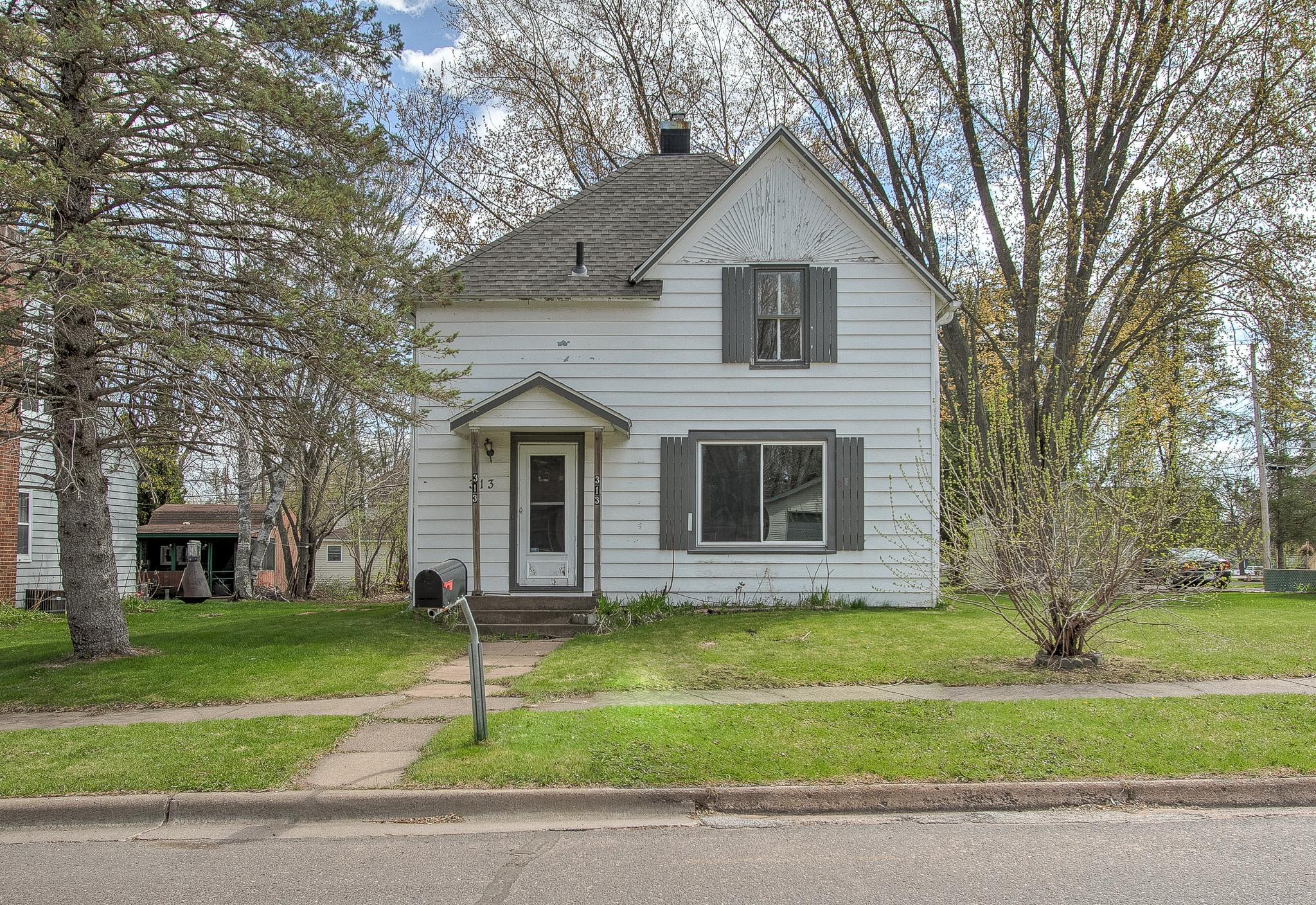 Homes for sale in Sandstone, MN | 313 1st St, Sandstone, MN 55072 | MLS# 7069209