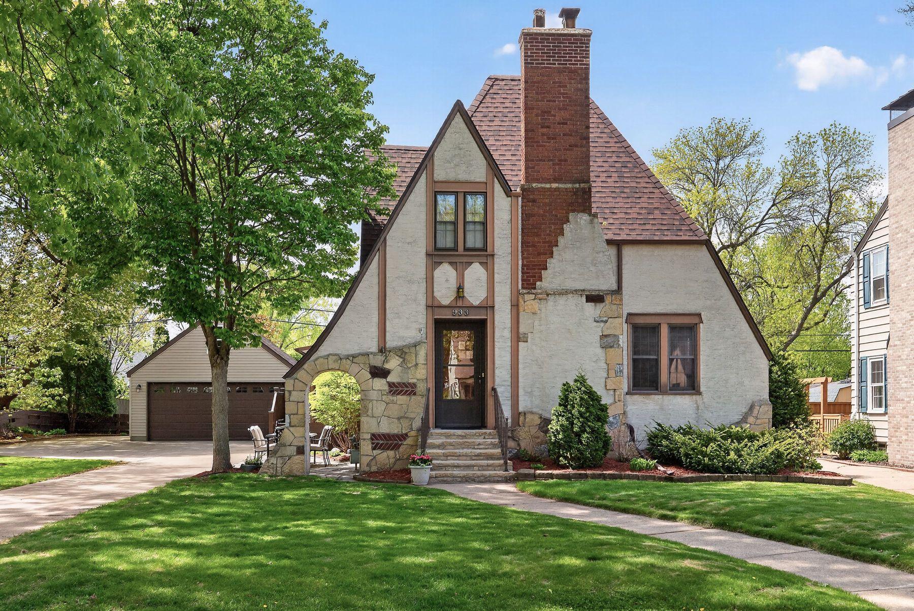 Homes for sale in Mendota Heights, MN | 933 Delaware Ave, Mendota Heights, MN 55118 | MLS# 7069253