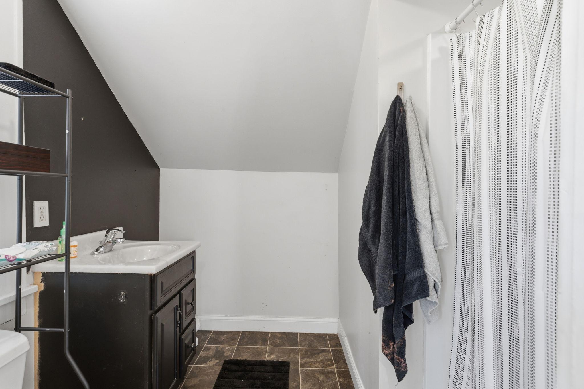 4th image of 1105 Rose Ave E, Saint Paul, MN 55106 | MLS# 7069426