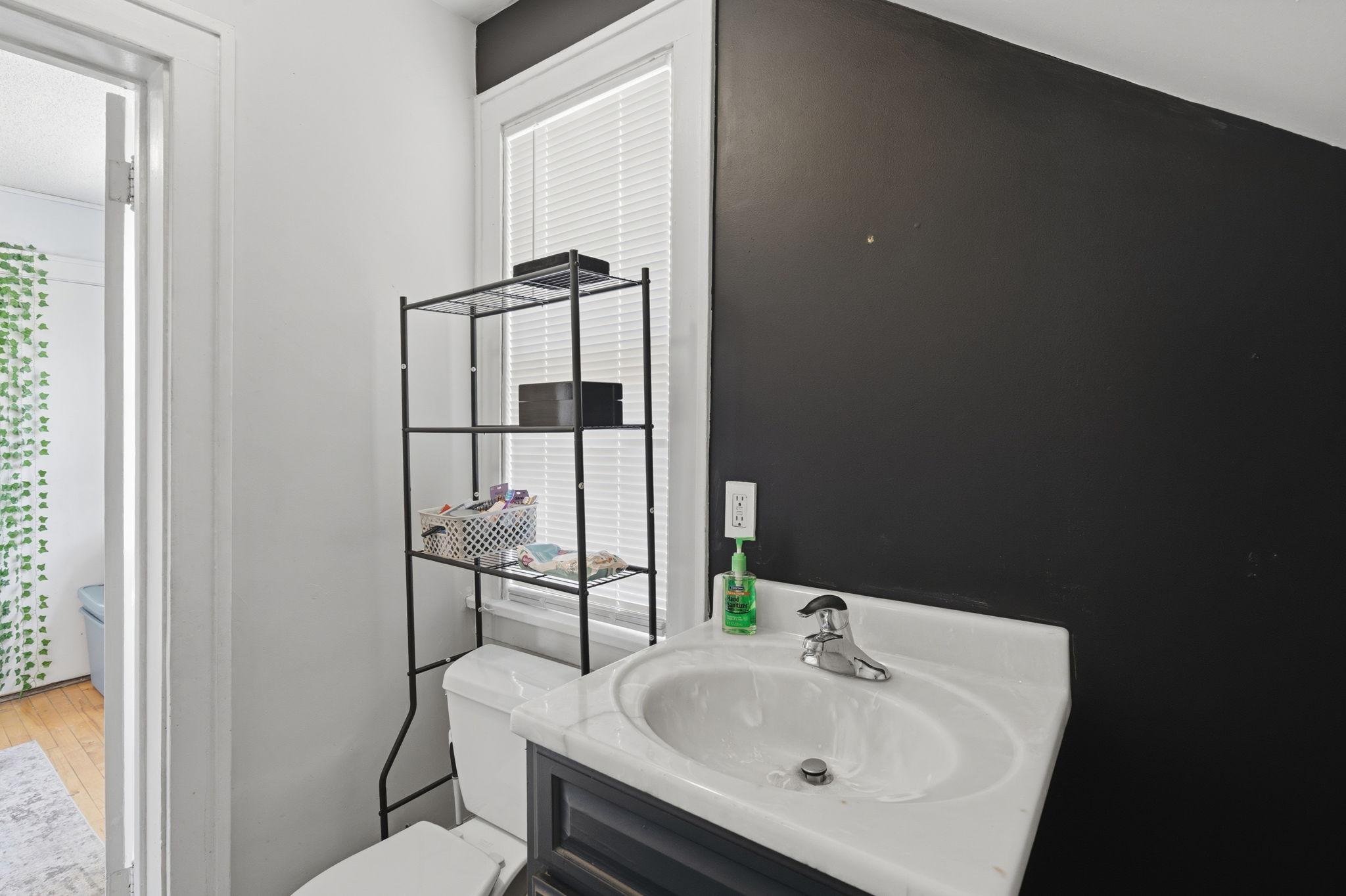 5th image of 1105 Rose Ave E, Saint Paul, MN 55106 | MLS# 7069426