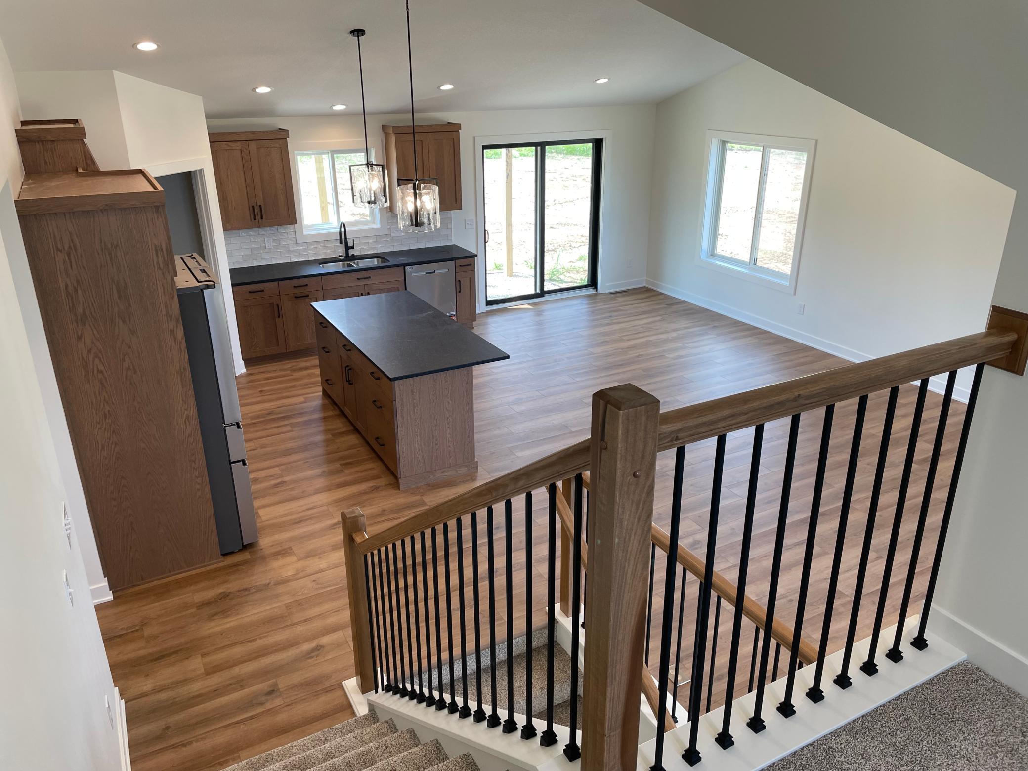 2nd image of 3463 Stonehedge Dr Ne, Rochester, MN 55906 | MLS# 7069468