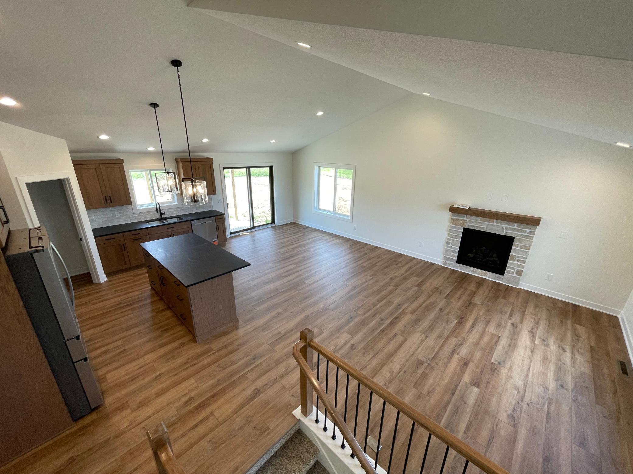 3rd image of 3463 Stonehedge Dr Ne, Rochester, MN 55906 | MLS# 7069468