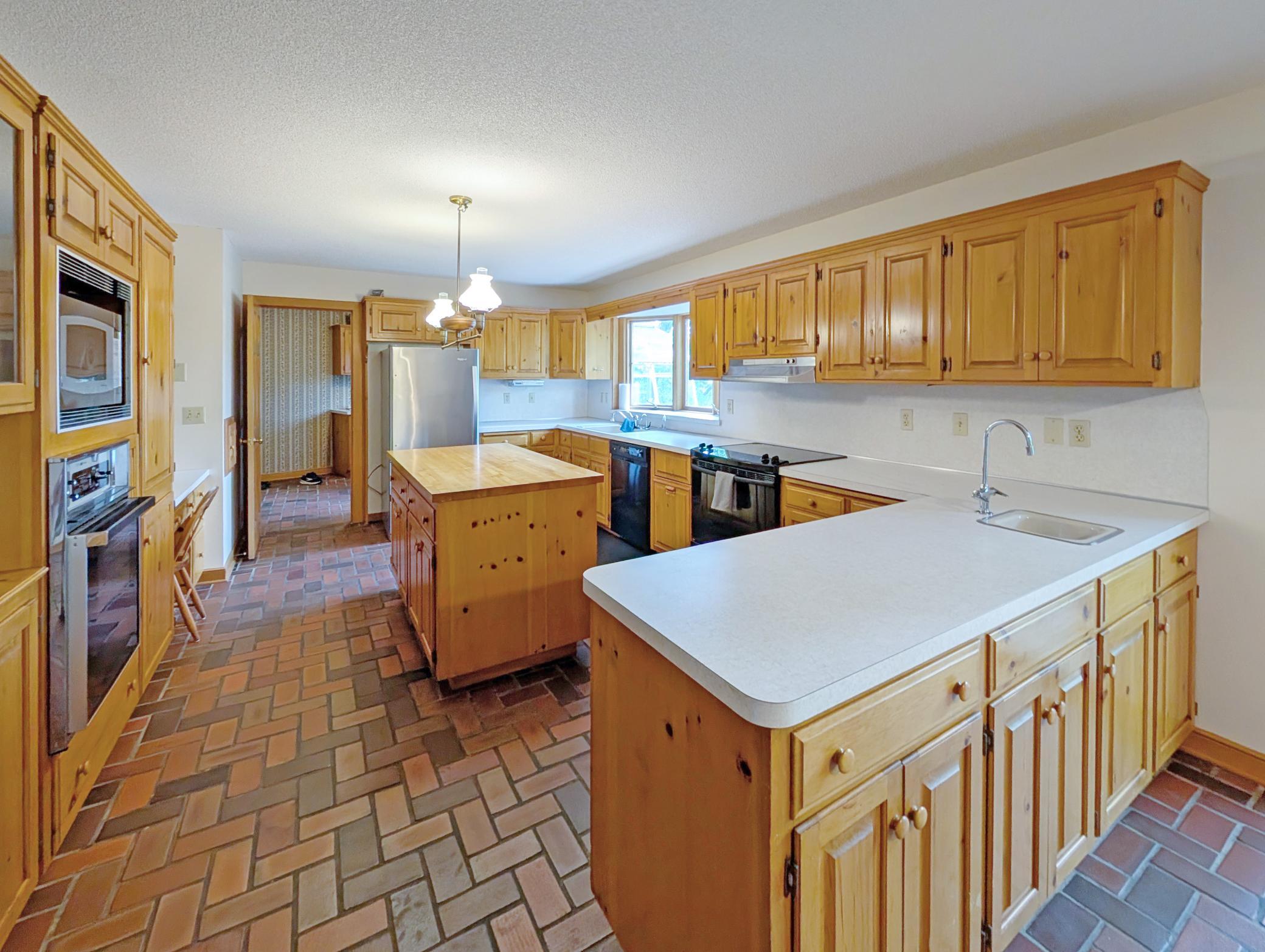 2nd image of 16220 Hayes Ave, Carver, MN 55315 | MLS# 7069734
