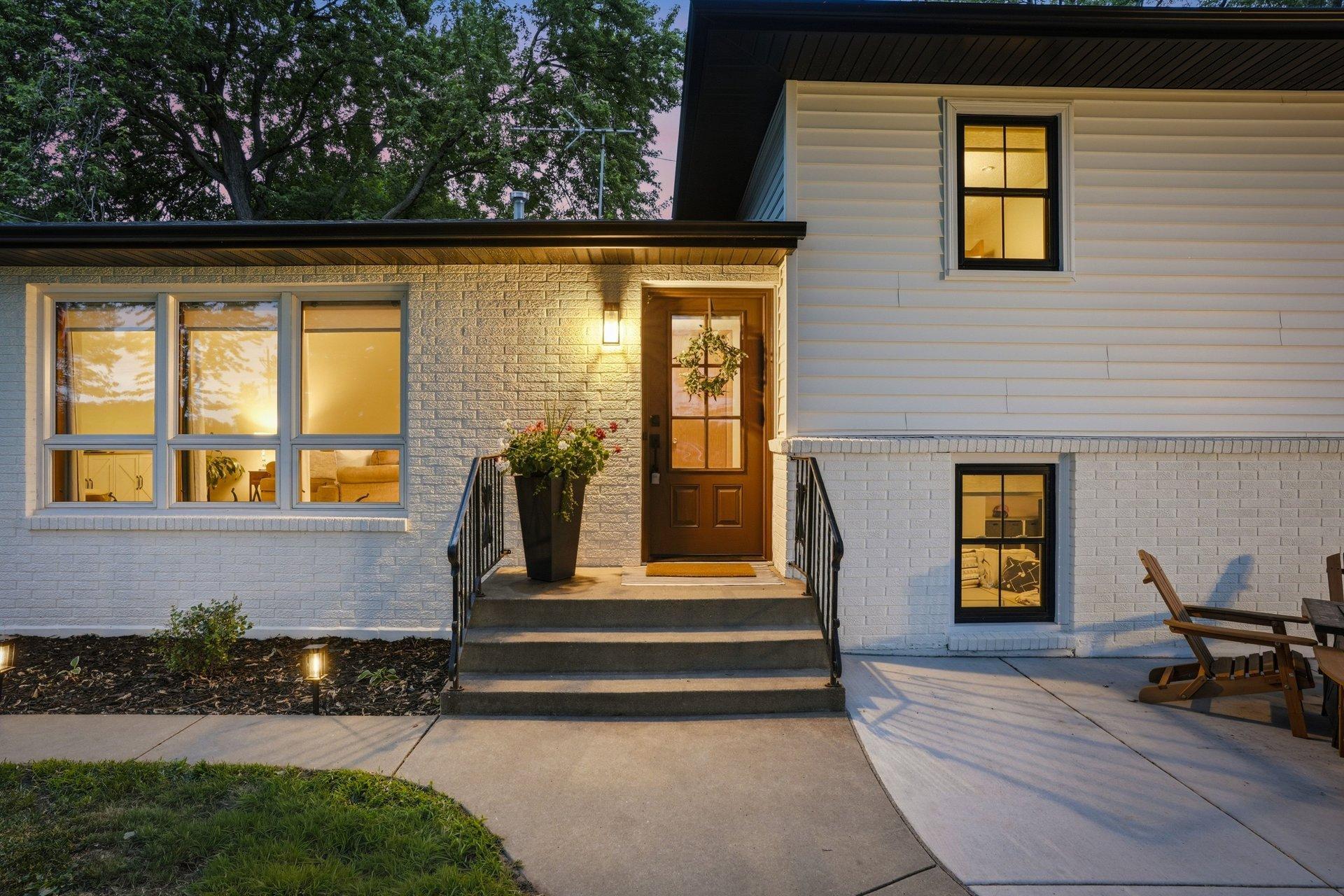 3rd image of 6525 Maple Dr, Waconia, MN 55387 | MLS# 7069751