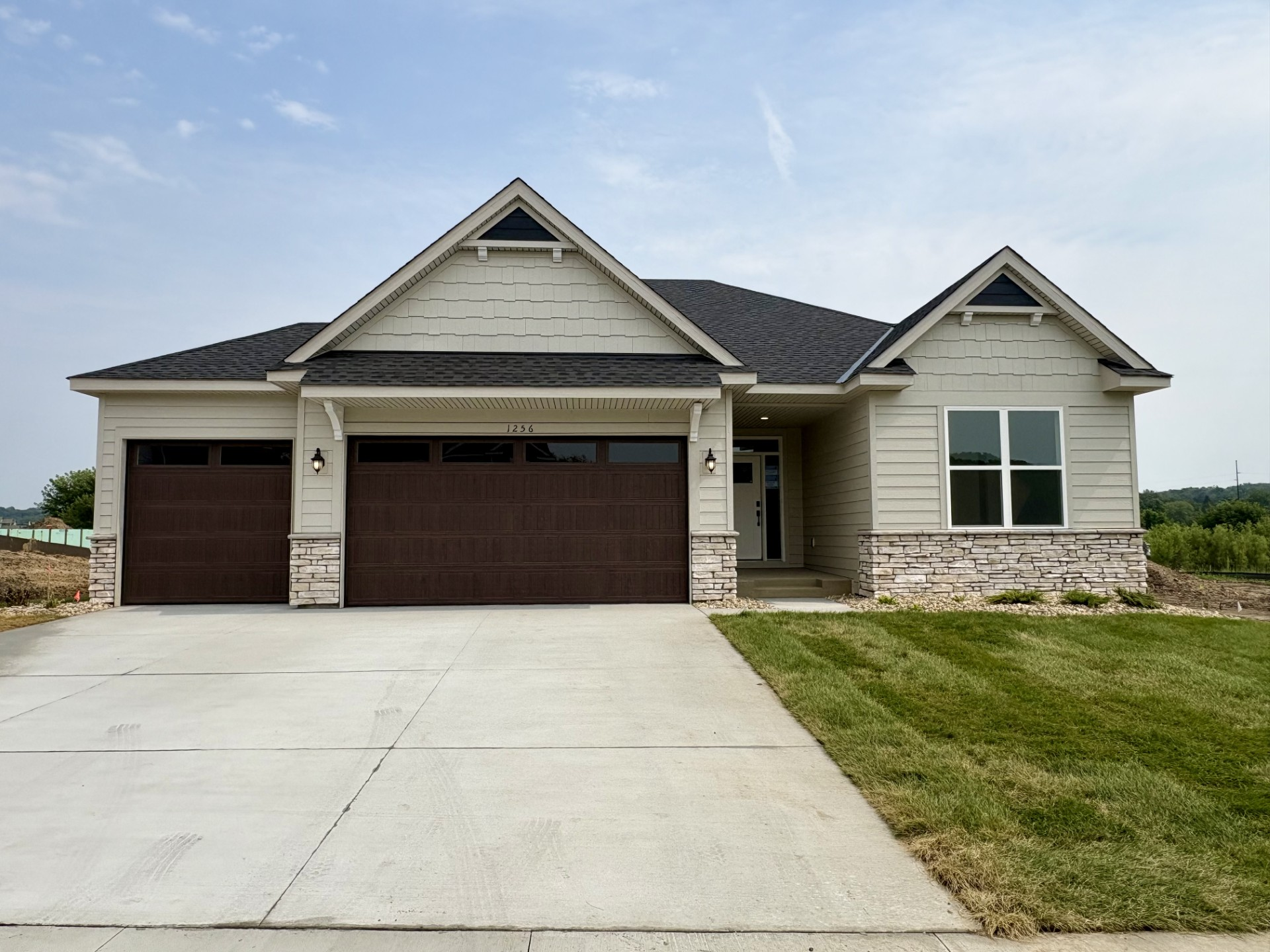 1st image of 1256 Hadley Hills Dr Ne, Rochester, MN 55906 | MLS# 7069756
