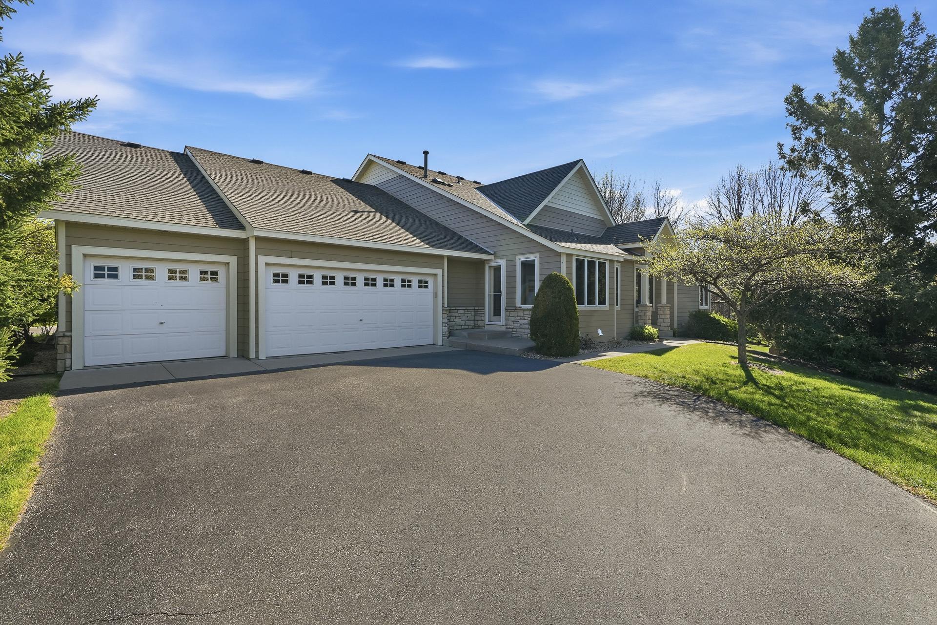 2nd image of 8821 Stonebrooke Ct, Saint Paul, MN 55125 | MLS# 7069769