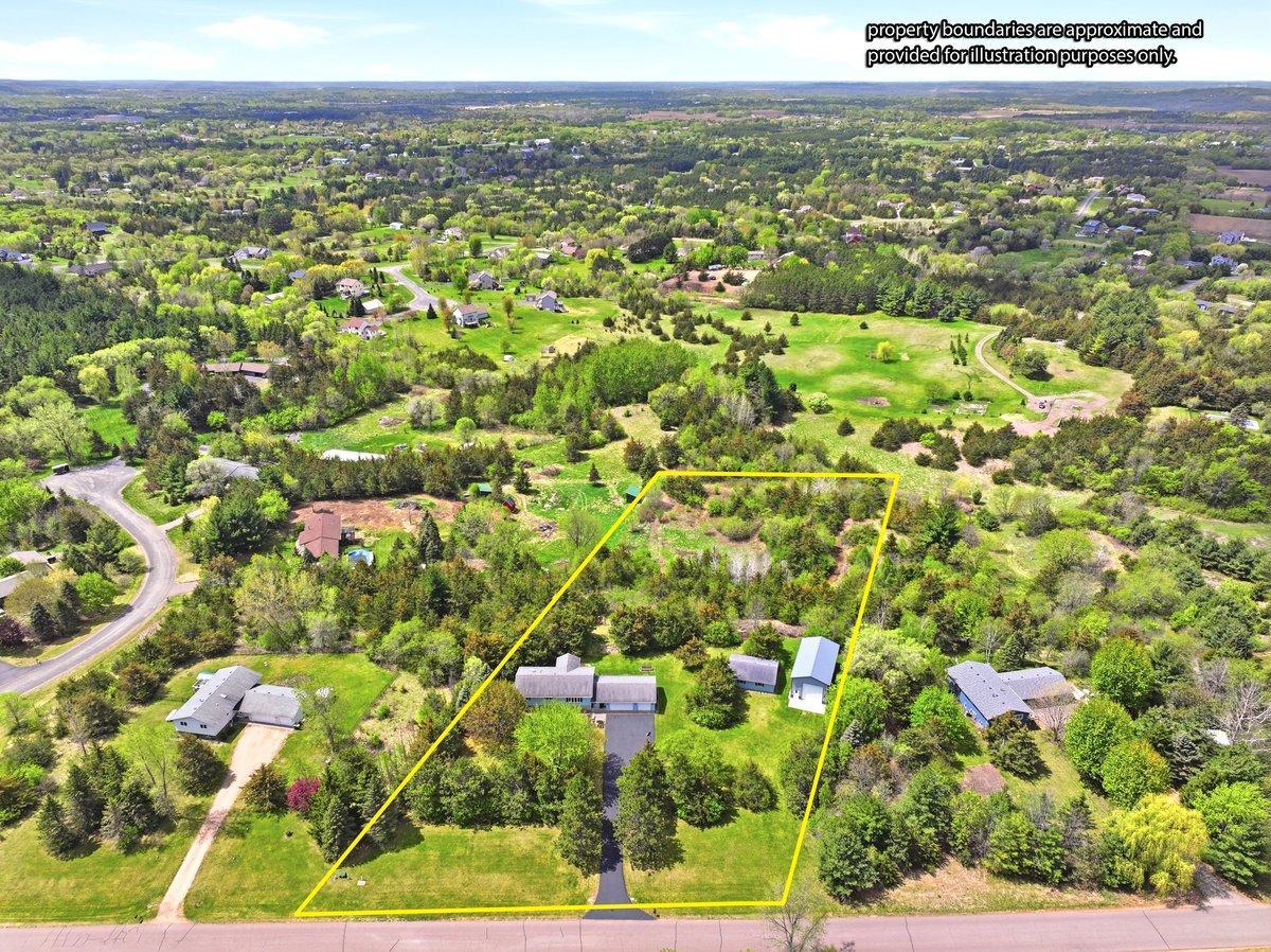 5th image of 1087 Tanney Ln, Hudson, WI 54016 | MLS# 7069808