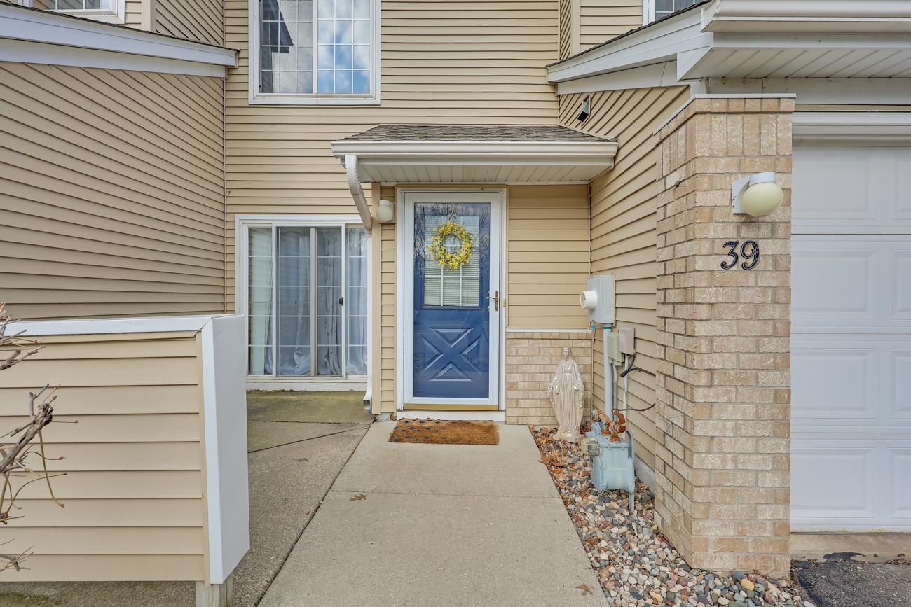 Homes for sale in Plymouth, MN | 2270 Ranchview Ln N #39, Plymouth, MN 55447 | MLS# 7069905