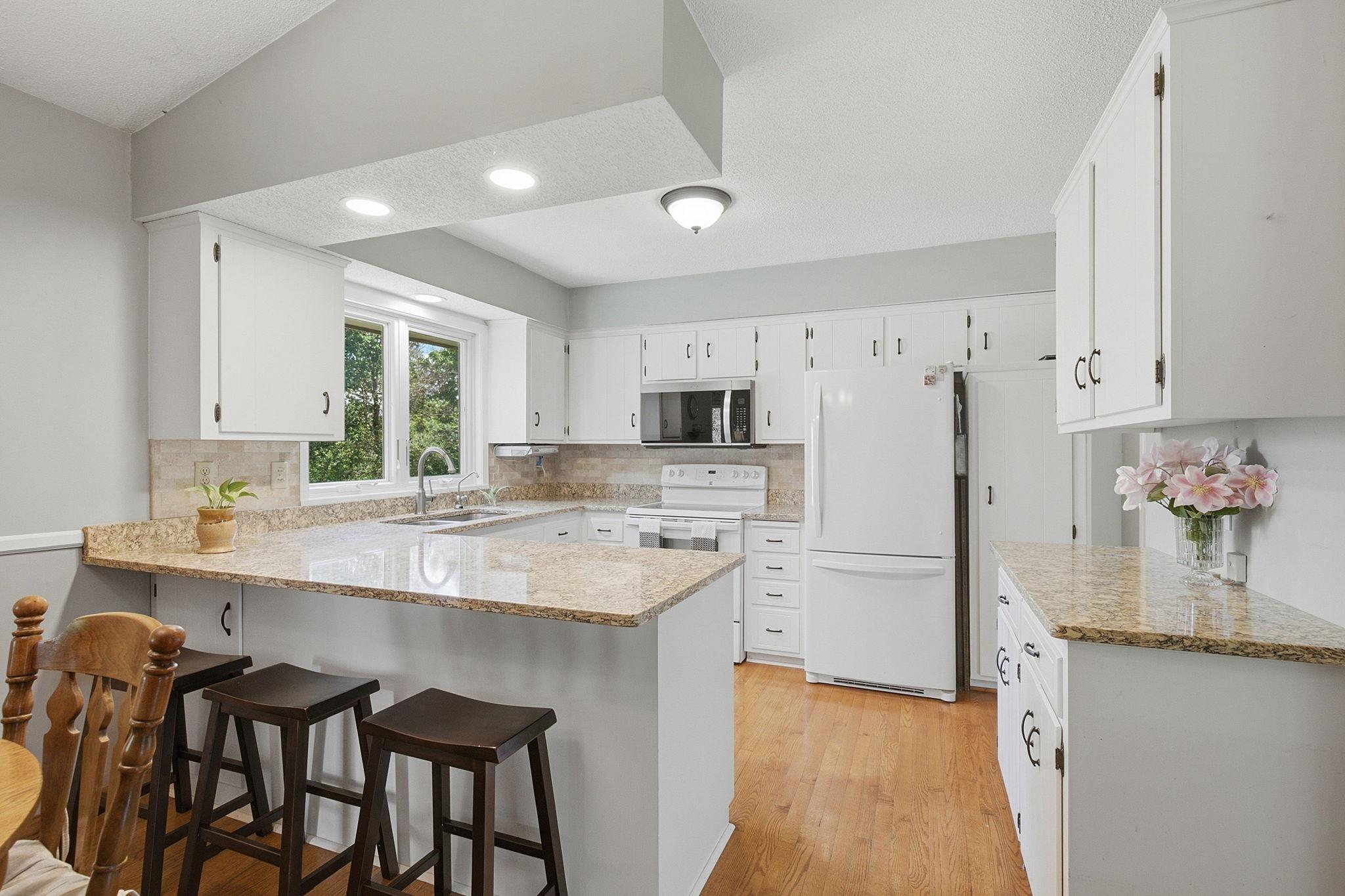 4th image of 11516 172Nd St W, Lakeville, MN 55044 | MLS# 7069965