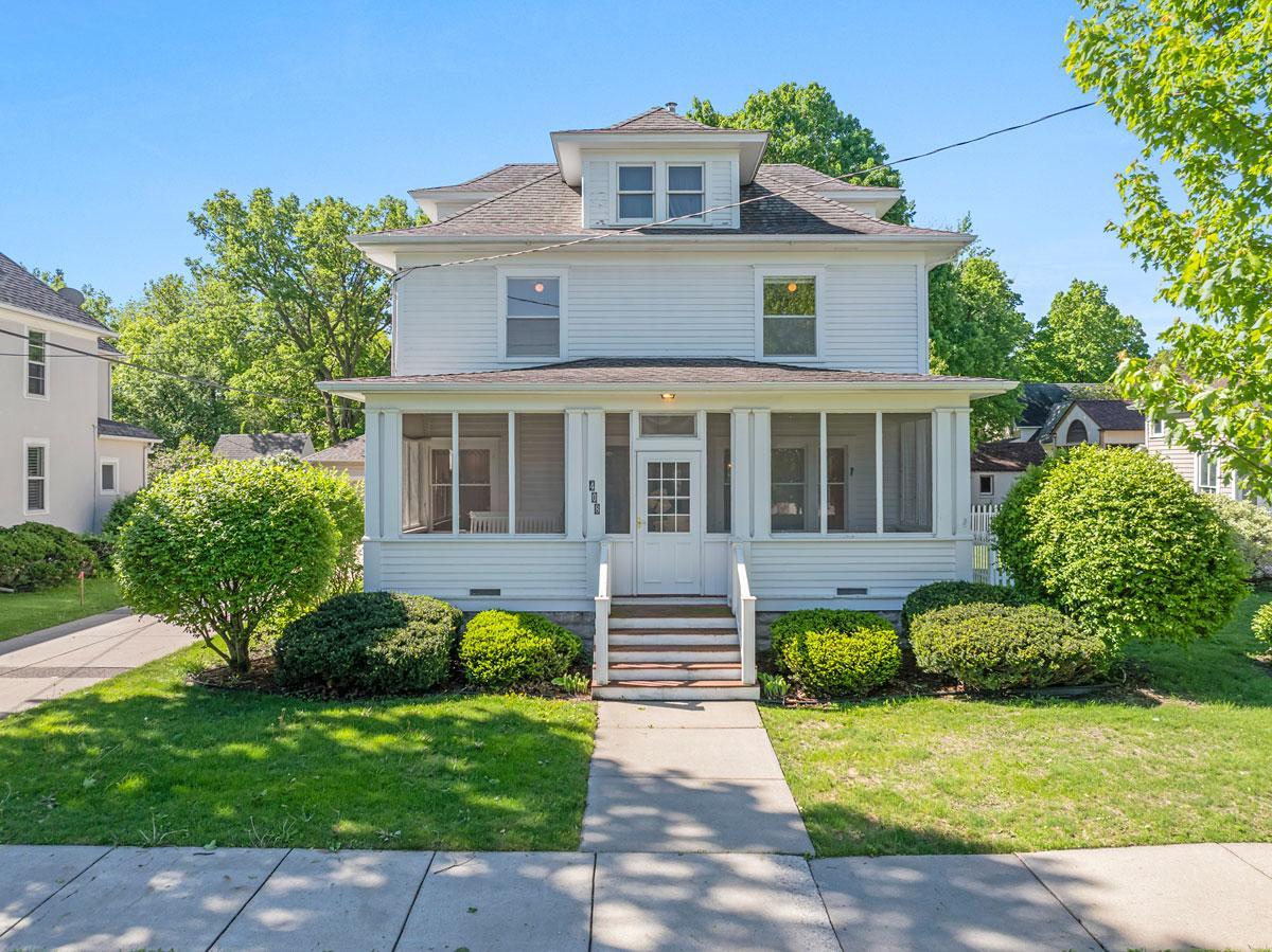 1st image of 408 5th St E, Northfield, MN 55057 | MLS# 7069990