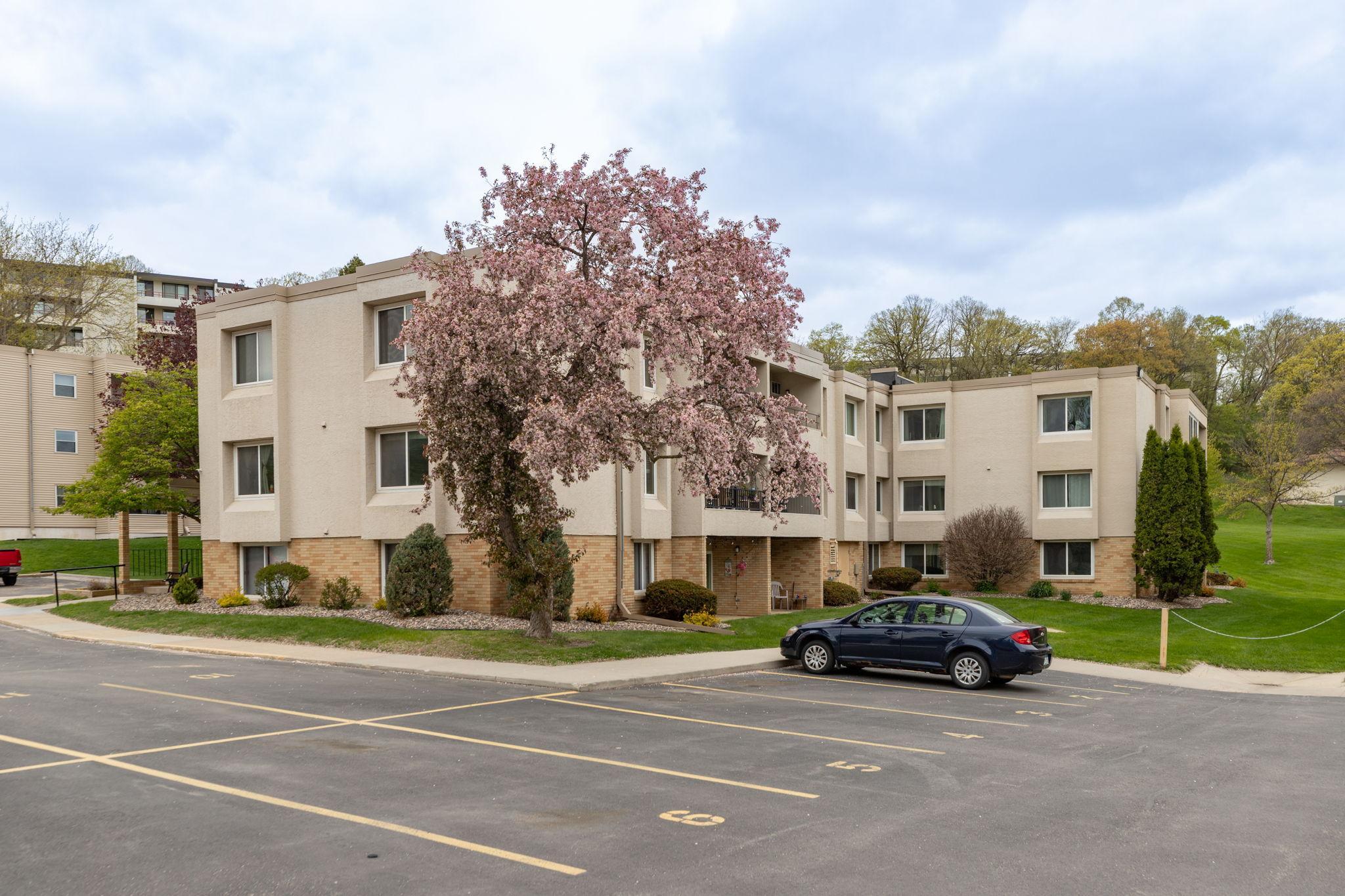 Homes for sale in Rochester, MN | 535 19th St Nw #37, Rochester, MN 55901 | MLS# 7070097