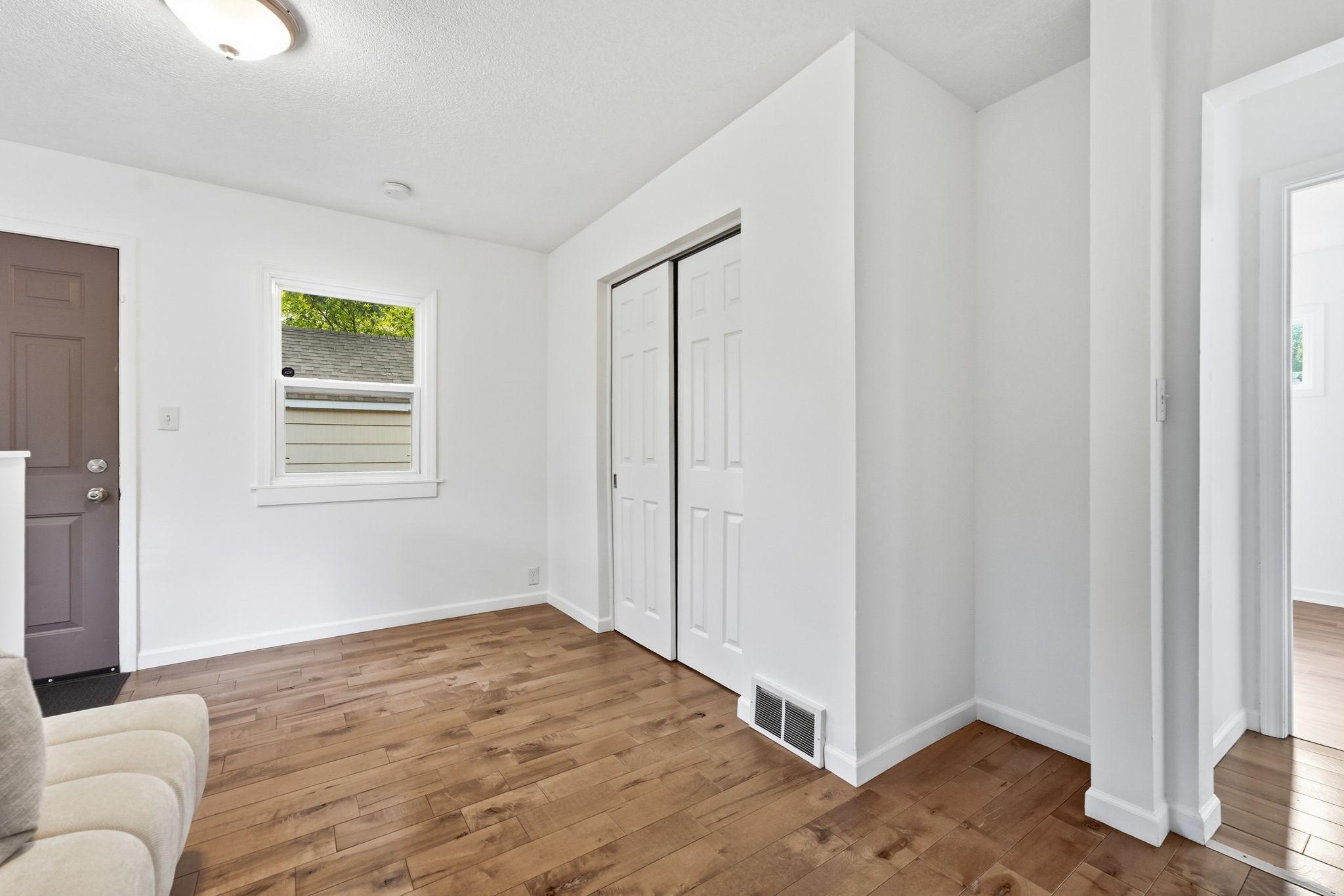 38th image of 5724 Hampshire Ave N, Crystal, MN 55428 | MLS# 7070336