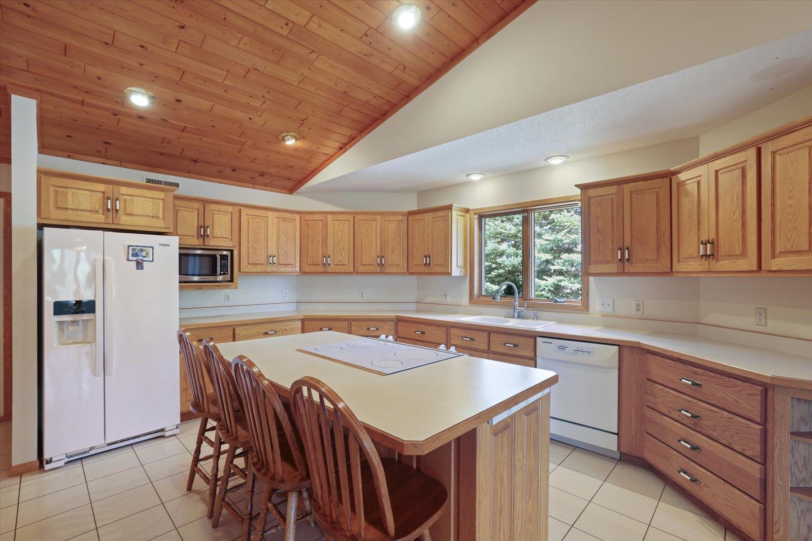 Homes for sale in Coleraine, MN | 127 Eagle Dr, Coleraine, MN 55722 | MLS# 7070429