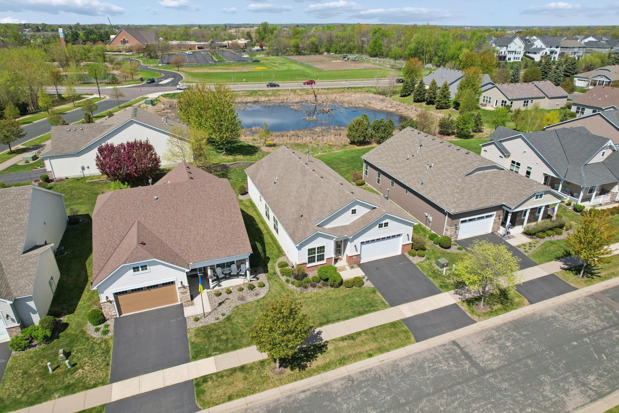 3rd image of 7417 Shadyview Ln N, Maple Grove, MN 55311 | MLS# 7070442