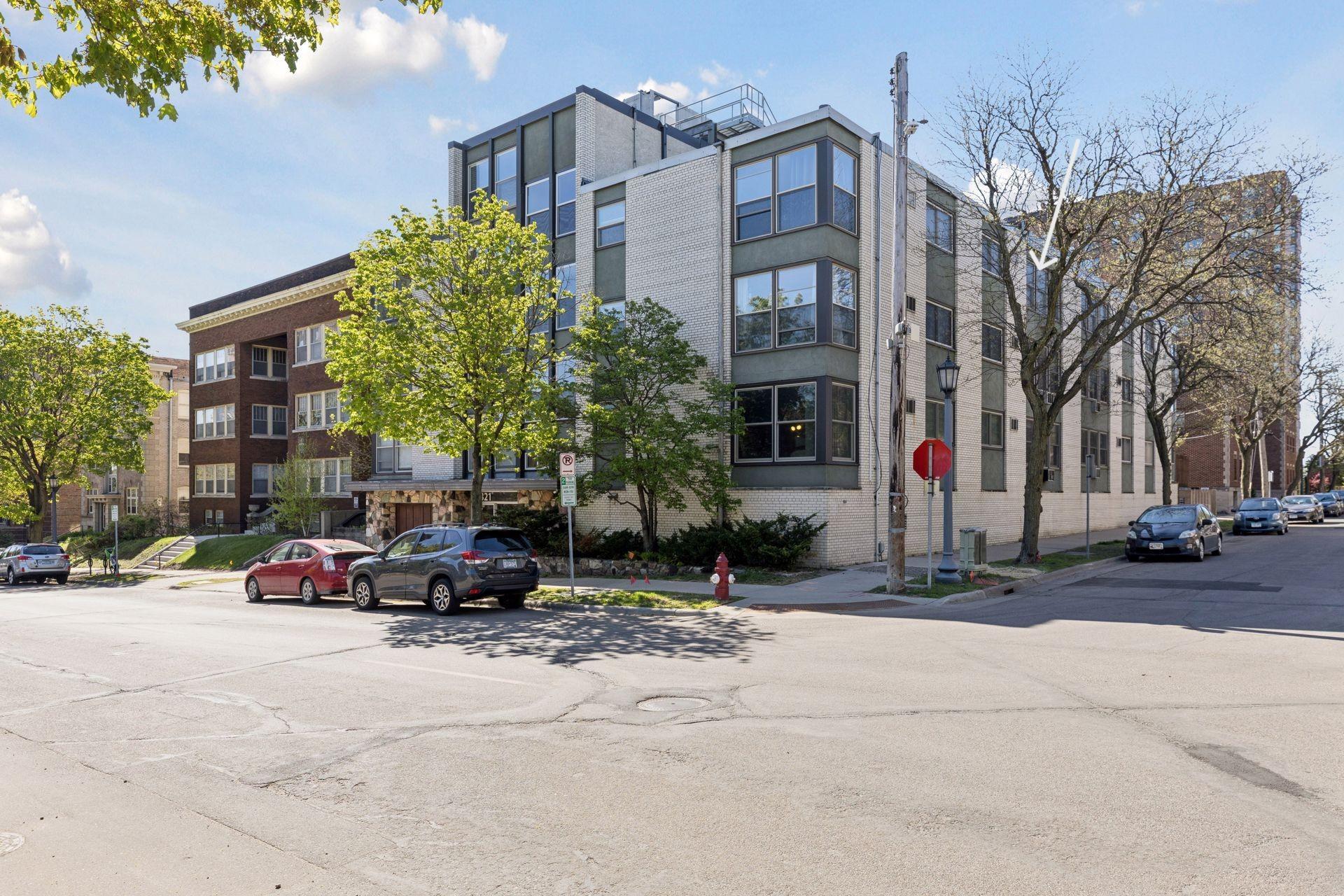 35th image of 821 Douglas Ave #304, Minneapolis, MN 55403 | MLS# 7070784