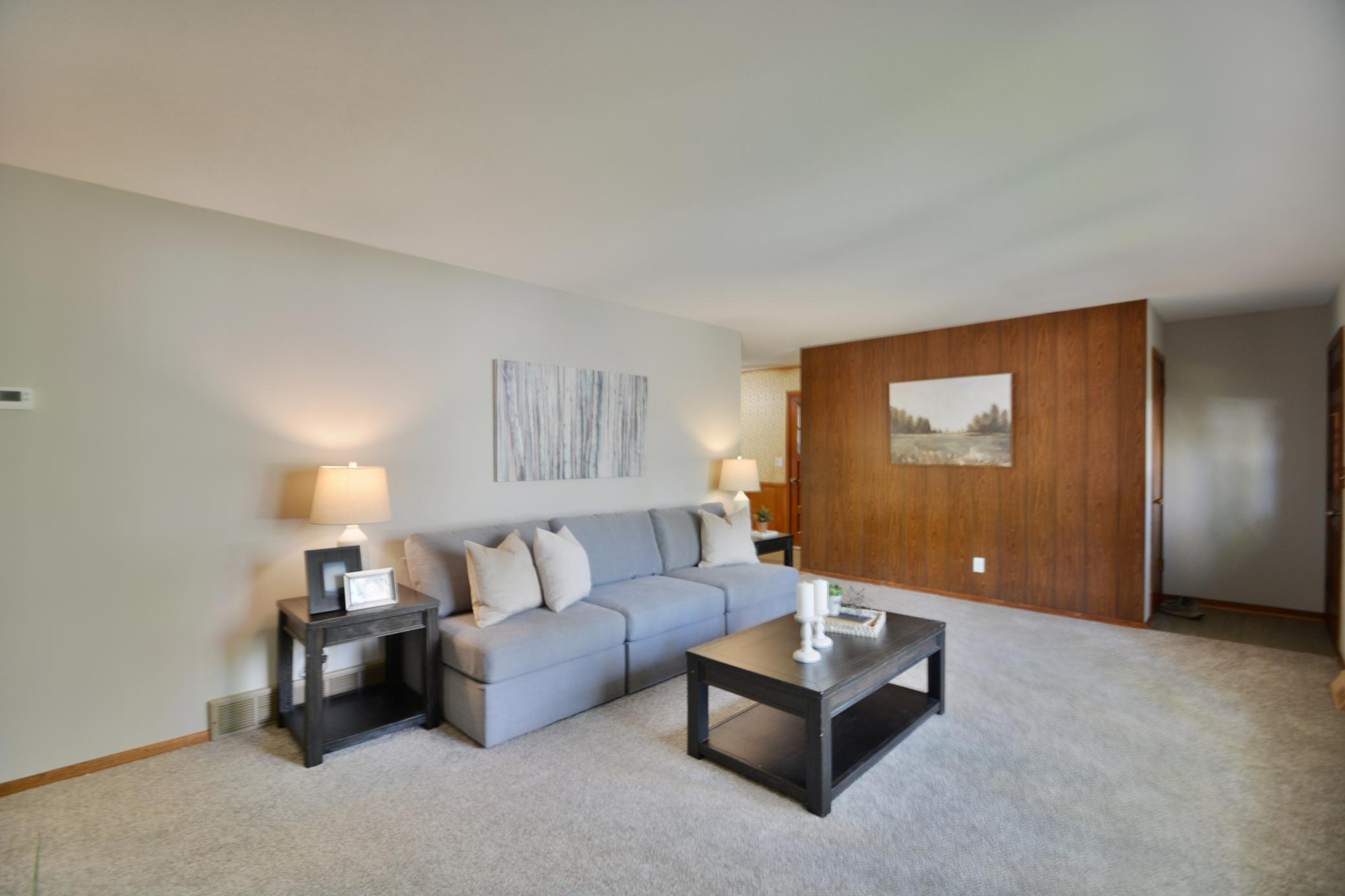 2nd image of 6494 Berkshire Ln N, Maple Grove, MN 55311 | MLS# 7070915