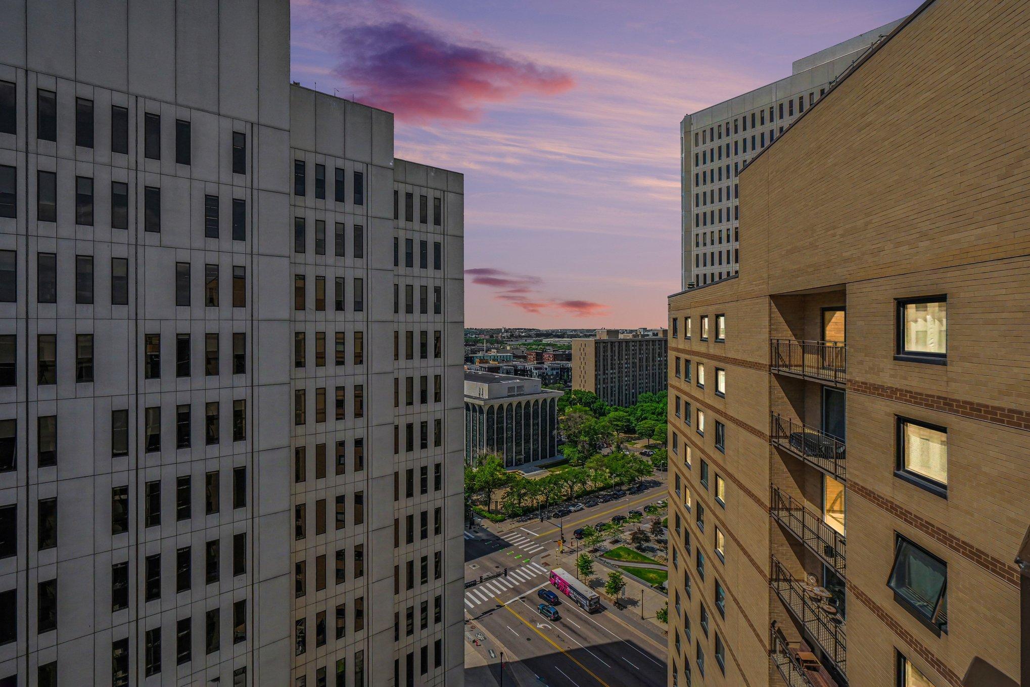 3rd image of 121 Washington Ave S #1911, Minneapolis, MN 55401 | MLS# 7071094