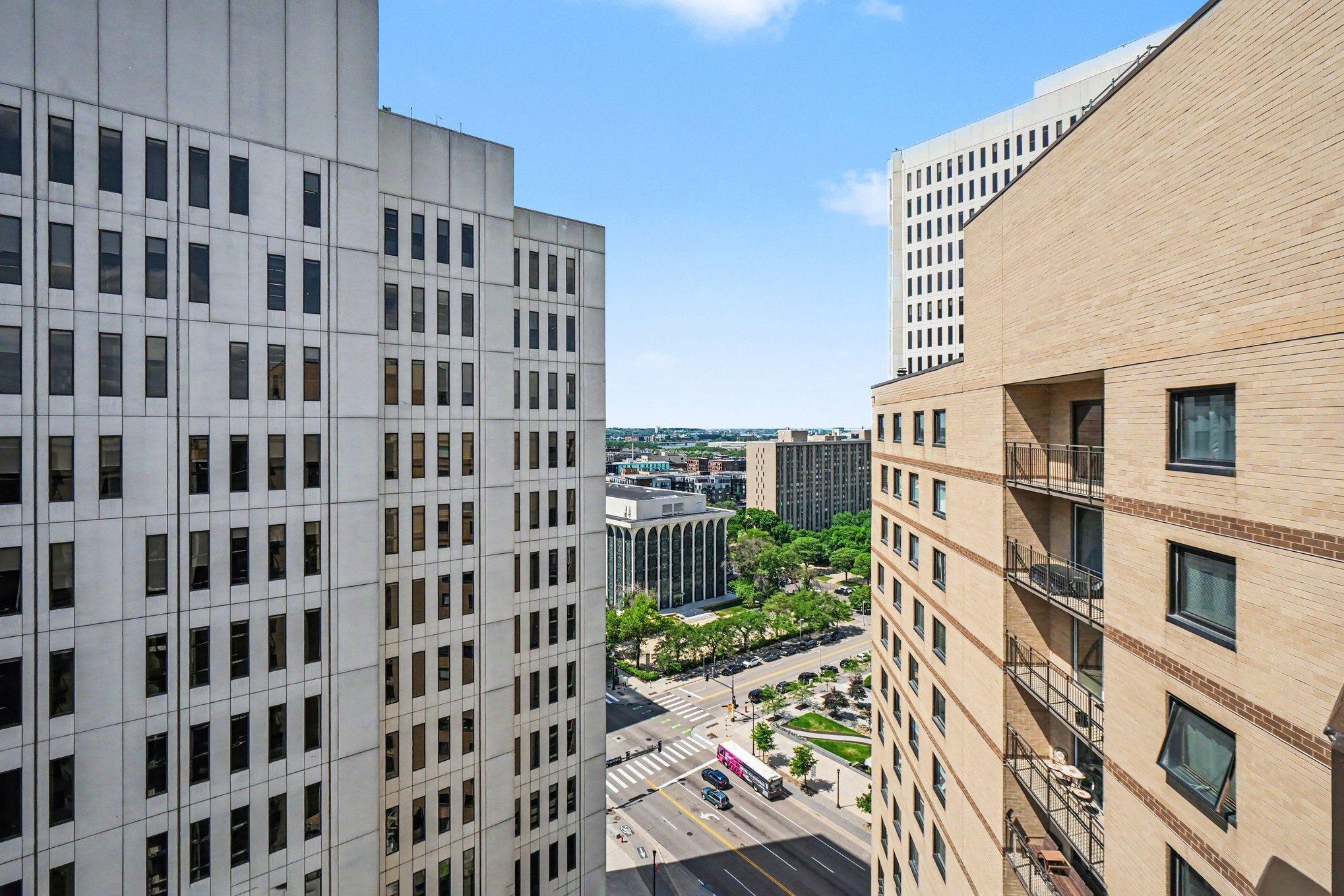 4th image of 121 Washington Ave S #1911, Minneapolis, MN 55401 | MLS# 7071094