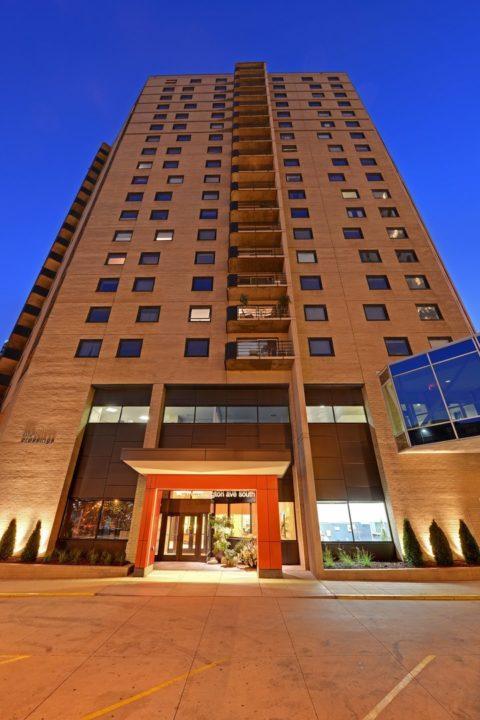 2nd image of 121 Washington Ave S #1911, Minneapolis, MN 55401 | MLS# 7071094