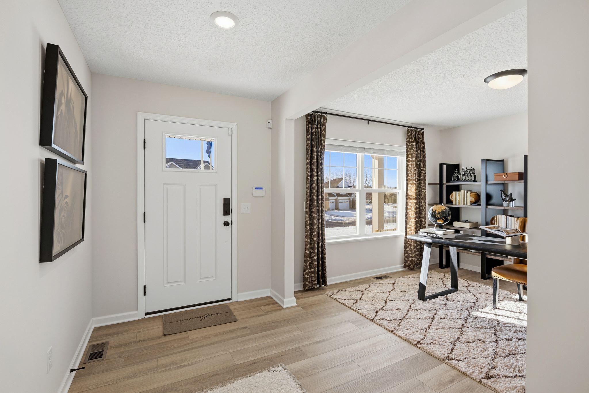 2nd image of 10573 Glenbrook Ave S, Cottage Grove, MN 55016 | MLS# 7071178