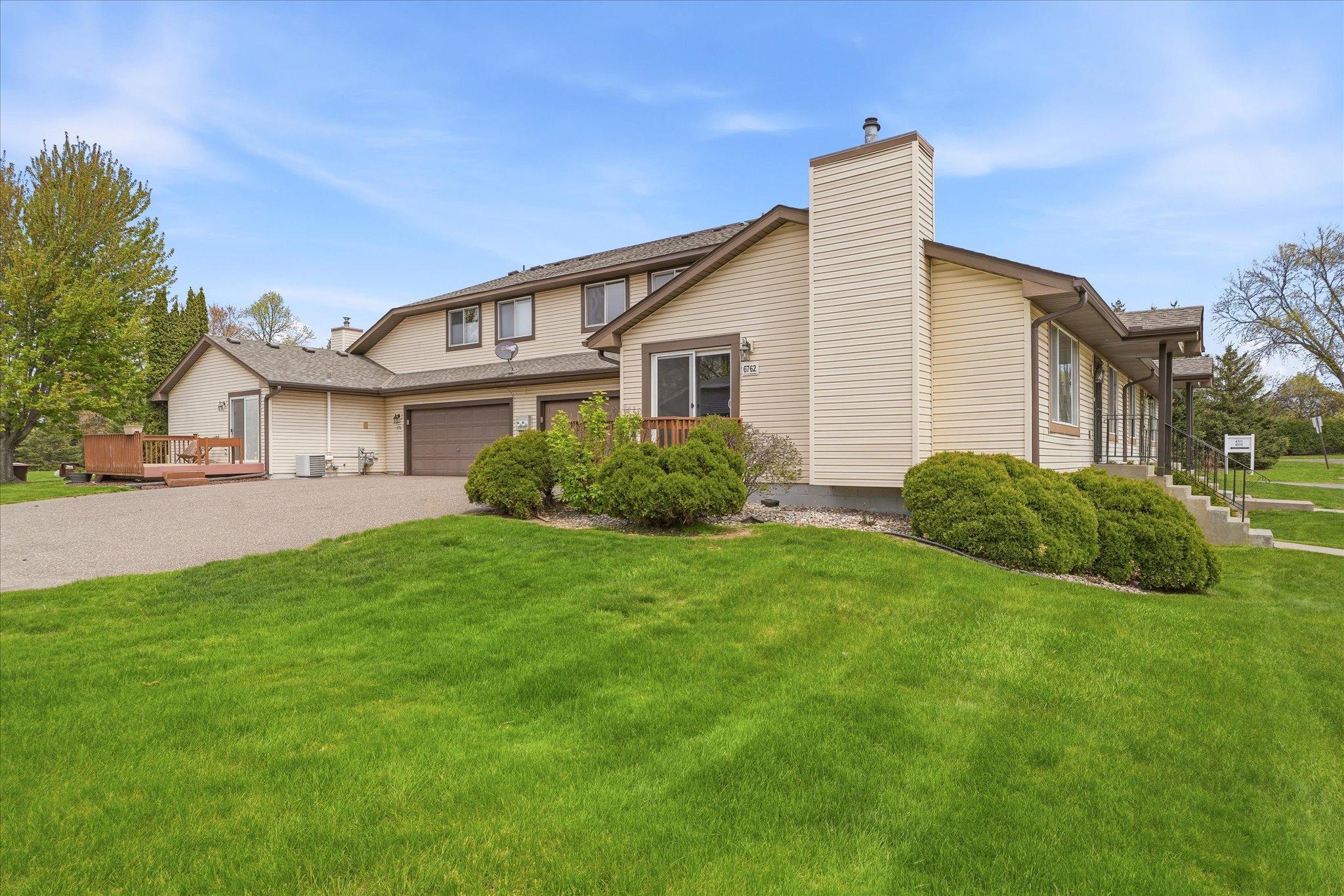 Homes for sale in Oakdale, MN | 6762 Gretchen Ct N, Oakdale, MN 55128 | MLS# 7071240