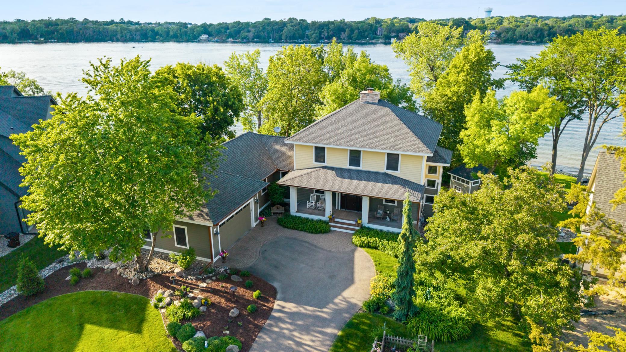 2nd image of 5488 Fairlawn Shores Trl Se, Prior Lake, MN 55372 | MLS# 7071358