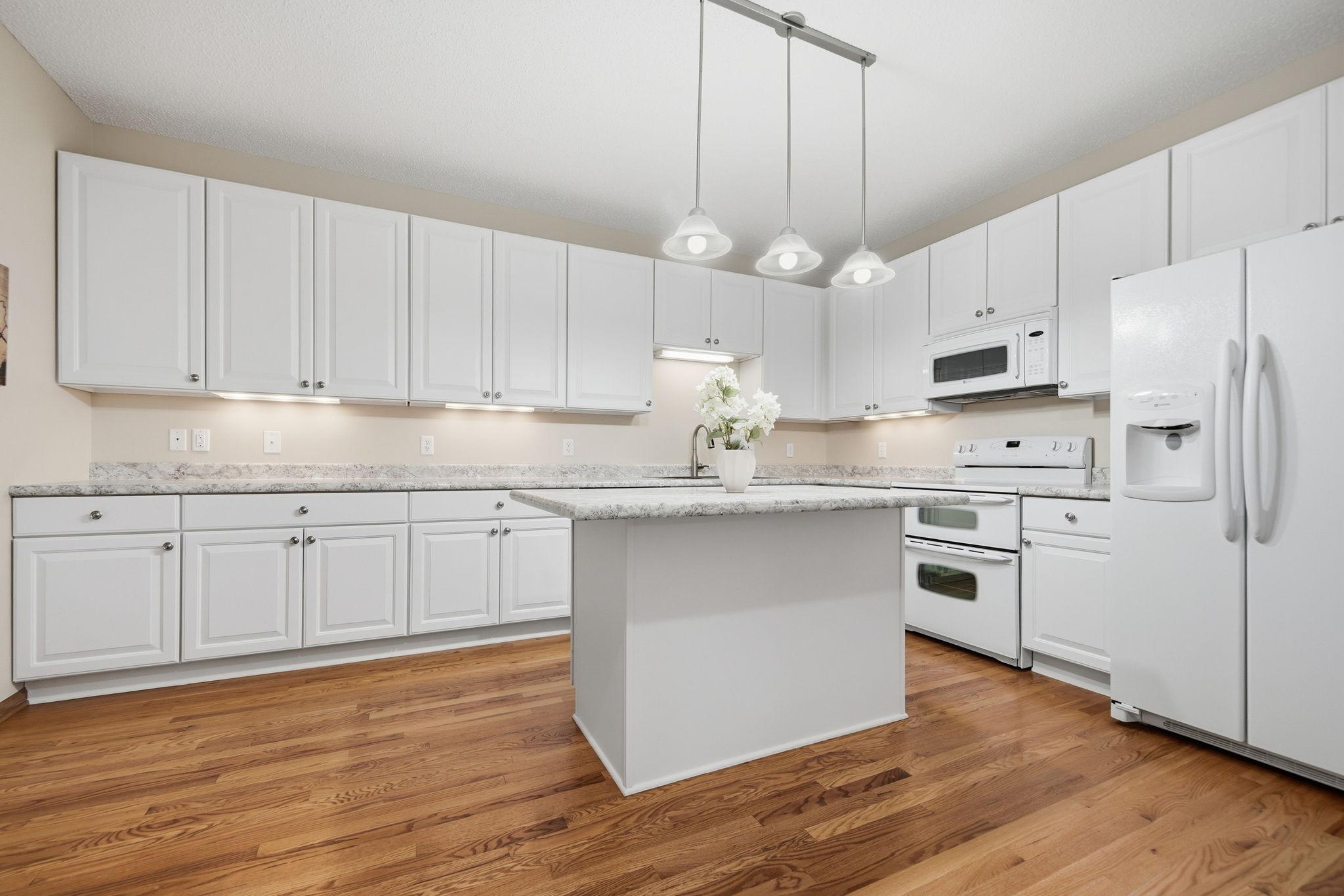 2nd image of 12026 65th St Ne, Albertville, MN 55301 | MLS# 7071386