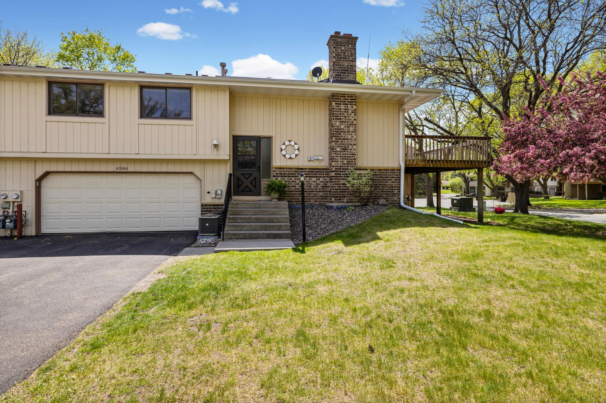 2nd image of 6586 Ives Ln N, Maple Grove, MN 55369 | MLS# 7071553