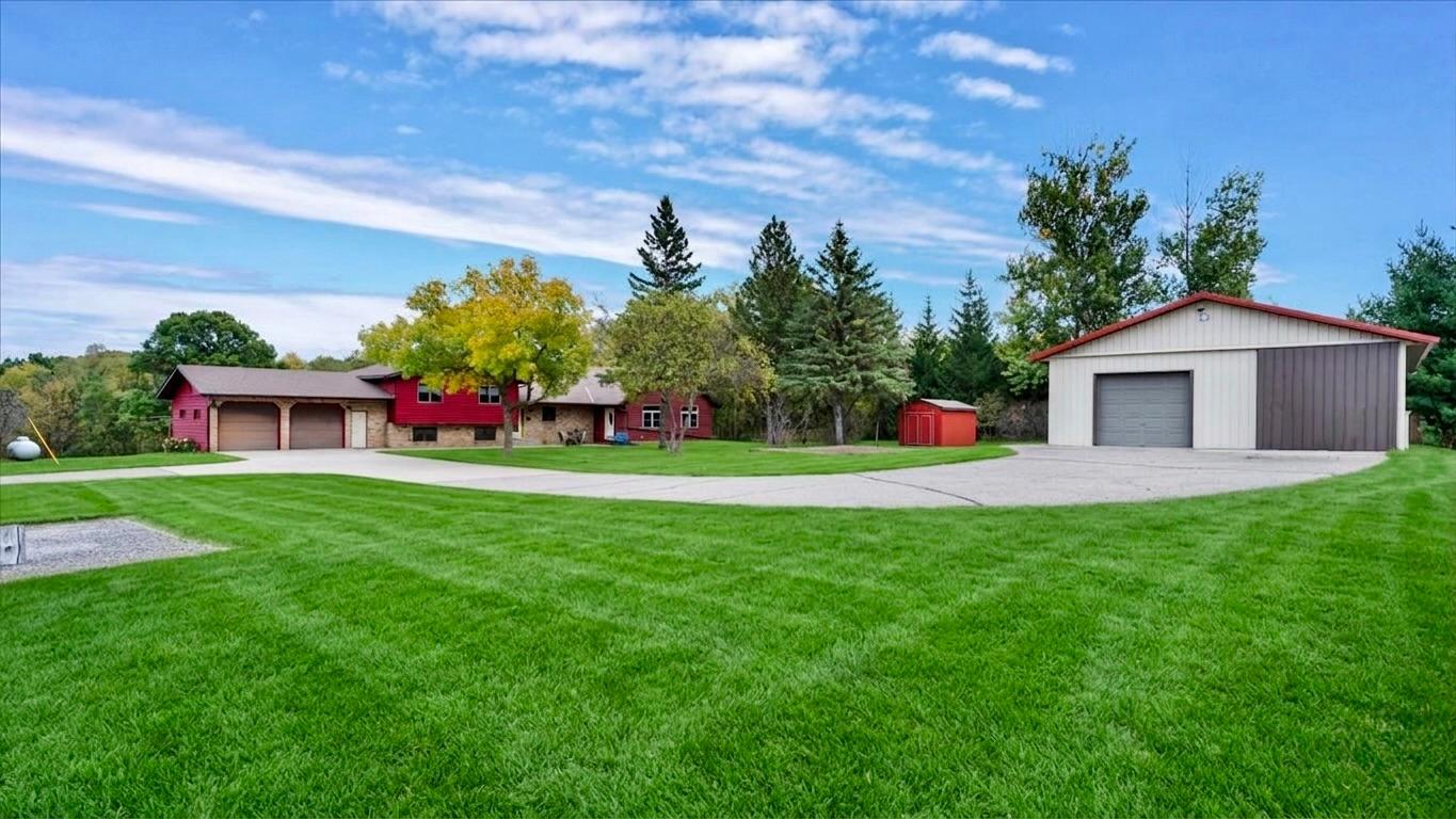 2nd image of 22364 45th Ave, Saint Augusta, MN 56301 | MLS# 7071681