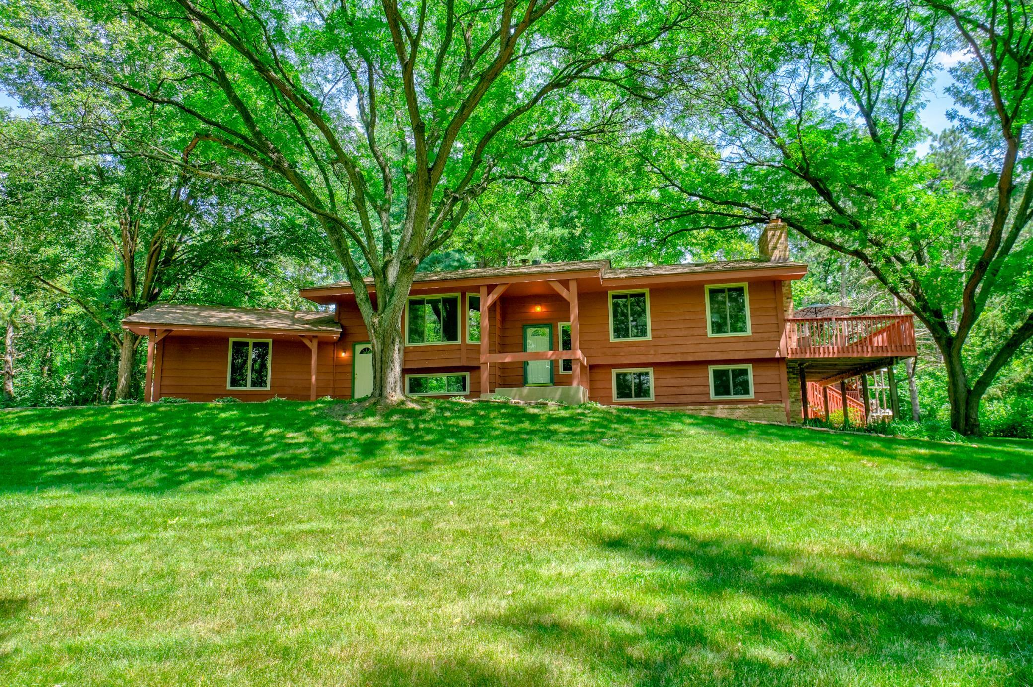 38th image of 10 High Circle Wy, Saint Paul, MN 55127 | MLS# 7071807