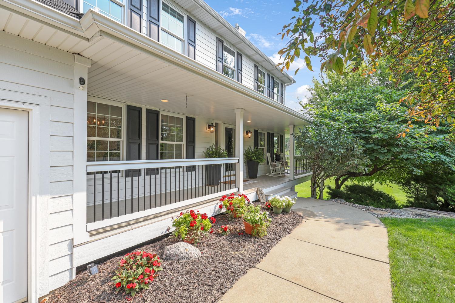 5th image of 22412 Wagon Wheel Trl, Lakeville, MN 55044 | MLS# 7072286