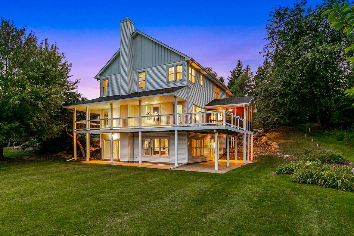 3rd image of 22412 Wagon Wheel Trl, Lakeville, MN 55044 | MLS# 7072286