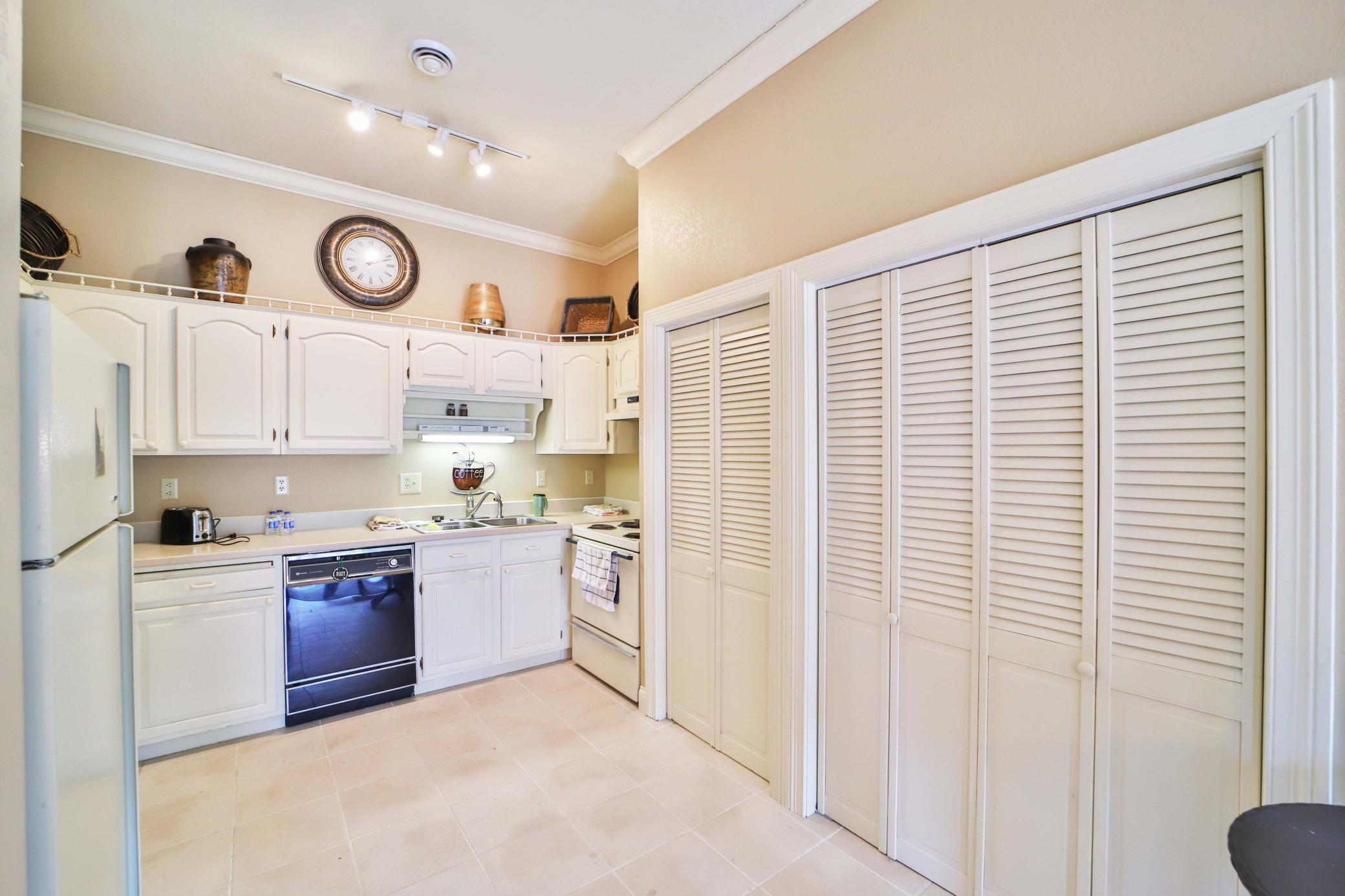 5th image of 8221 Kraemer Ln, Lake Shore, MN 56468