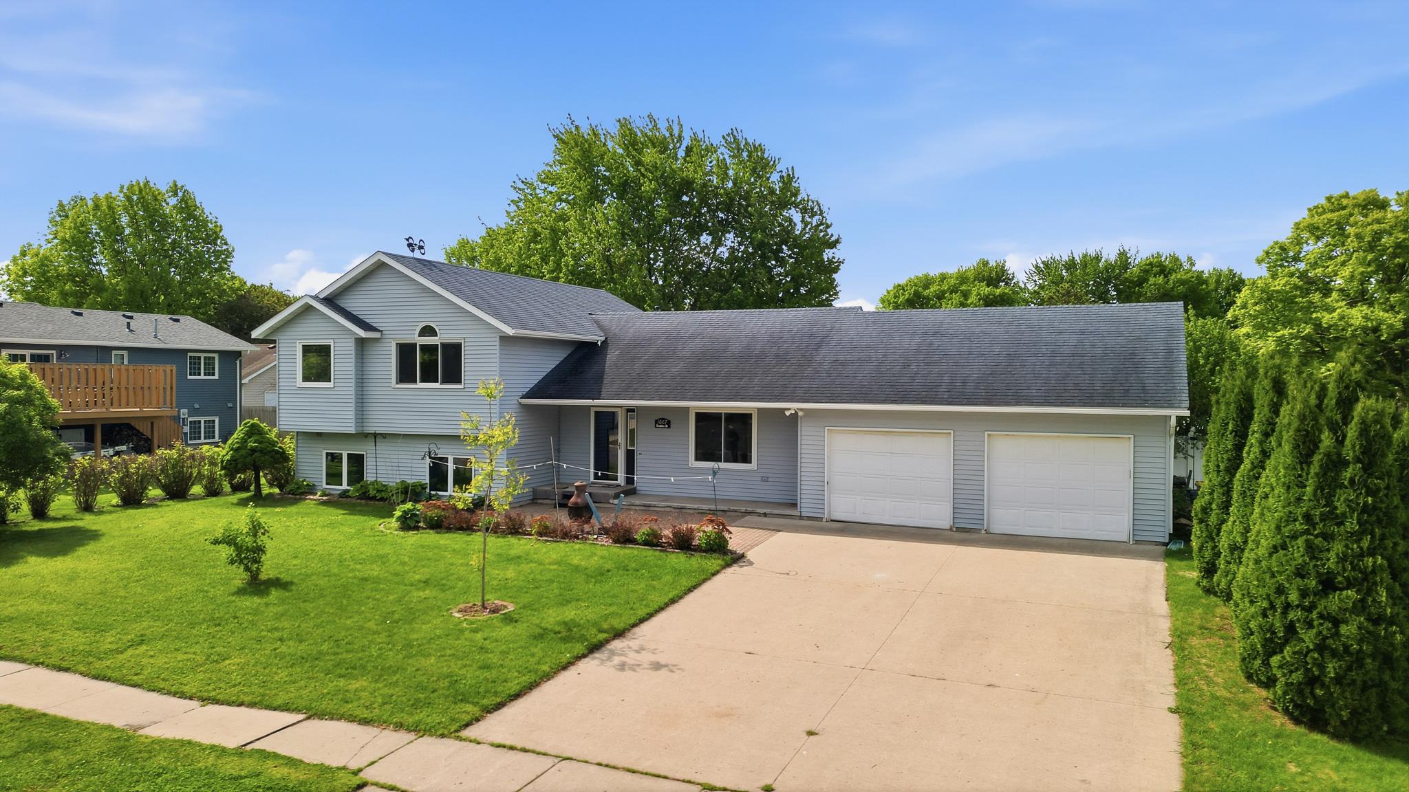 1st image of 1667 Knights Dr, North Mankato, MN 56003 | MLS# 7072666