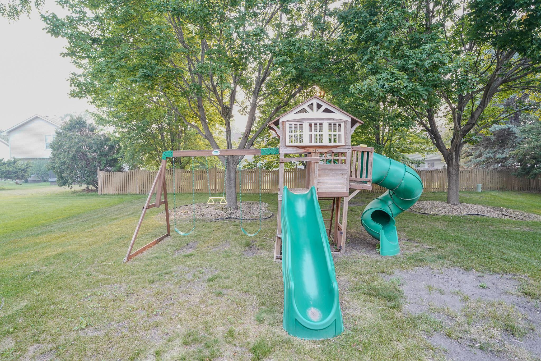 27th image of 9023 Nantwick Rdg, Brooklyn Park, MN 55443 | MLS# 7072704