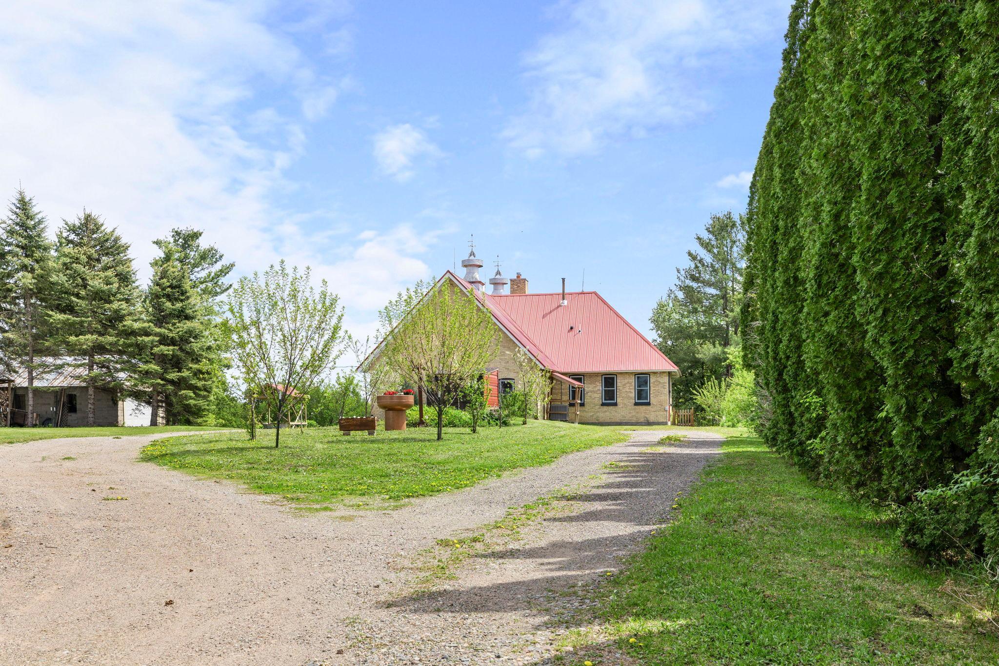 2nd image of 8825 Greeley Loop, Braham, MN 55006 | MLS# 7072809